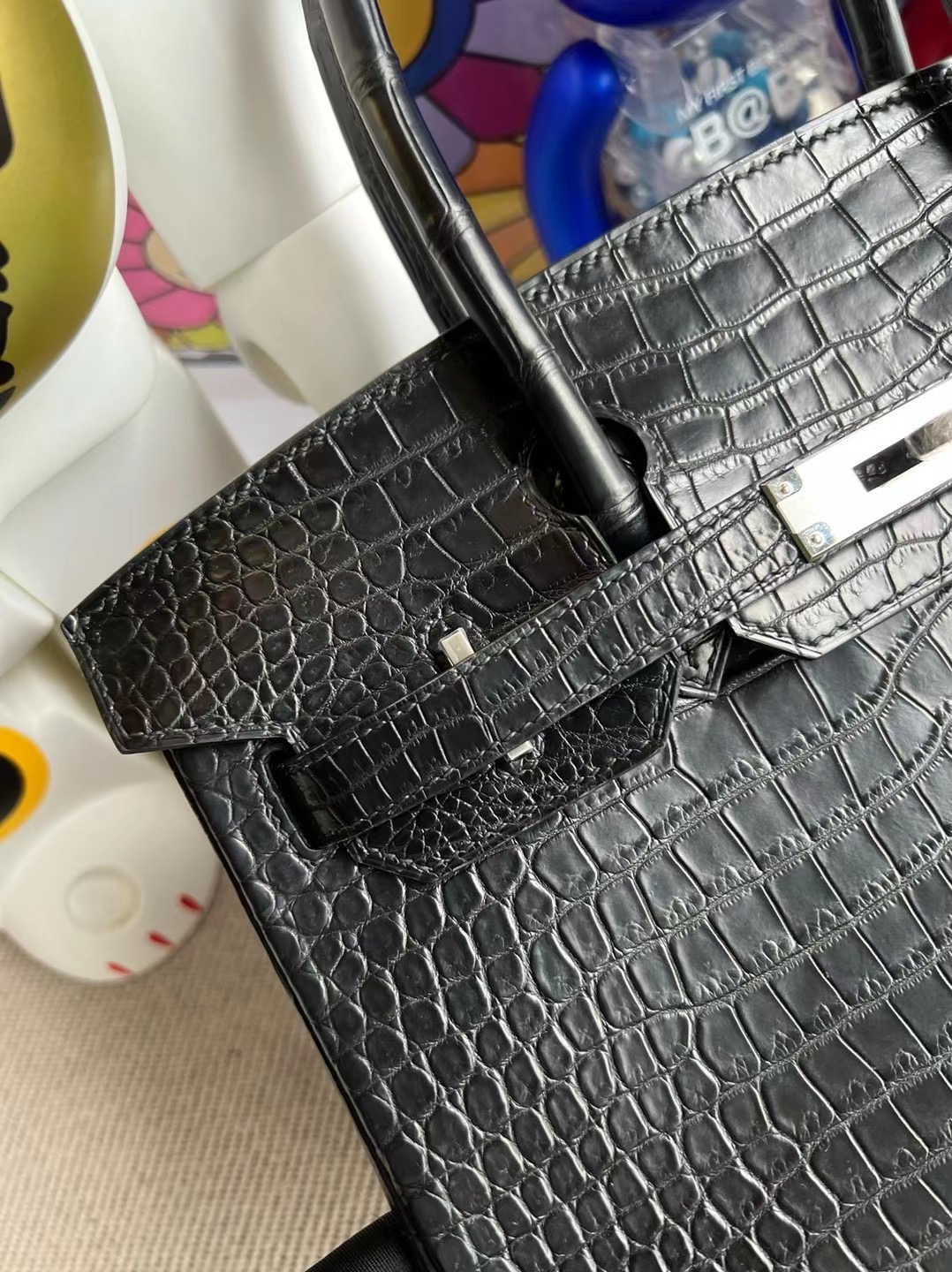 愛馬仕灣鱷是倒v嗎 Hermès Birkin 30 霧面倒V澳洲灣鱷 89 黑色 Noir 銀扣