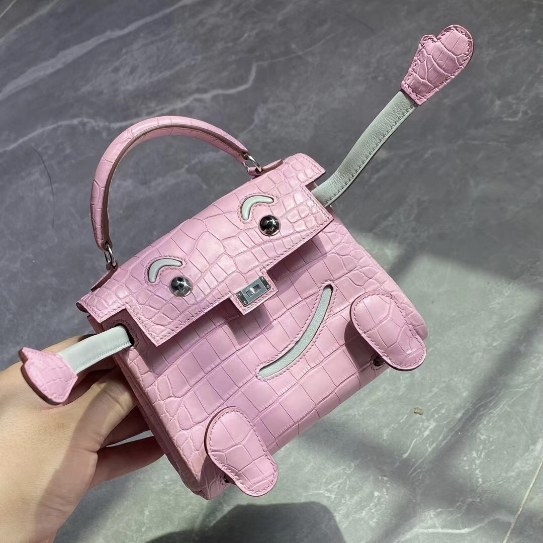 愛馬仕官方網女包 Hermès Kelly doll 美洲鱷魚 5P pink 拼 80 Gris Perle 銀扣