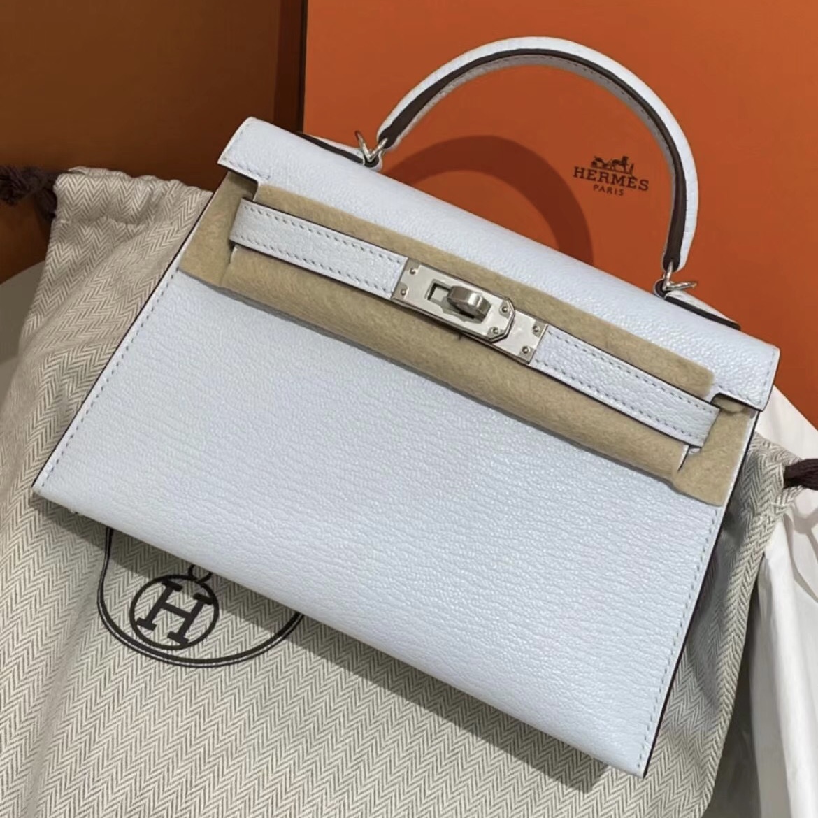 愛馬仕二代凱莉包 Hermès Kelly Mini II 2代 Chevre T0 Blue Brume 霧藍色 銀扣