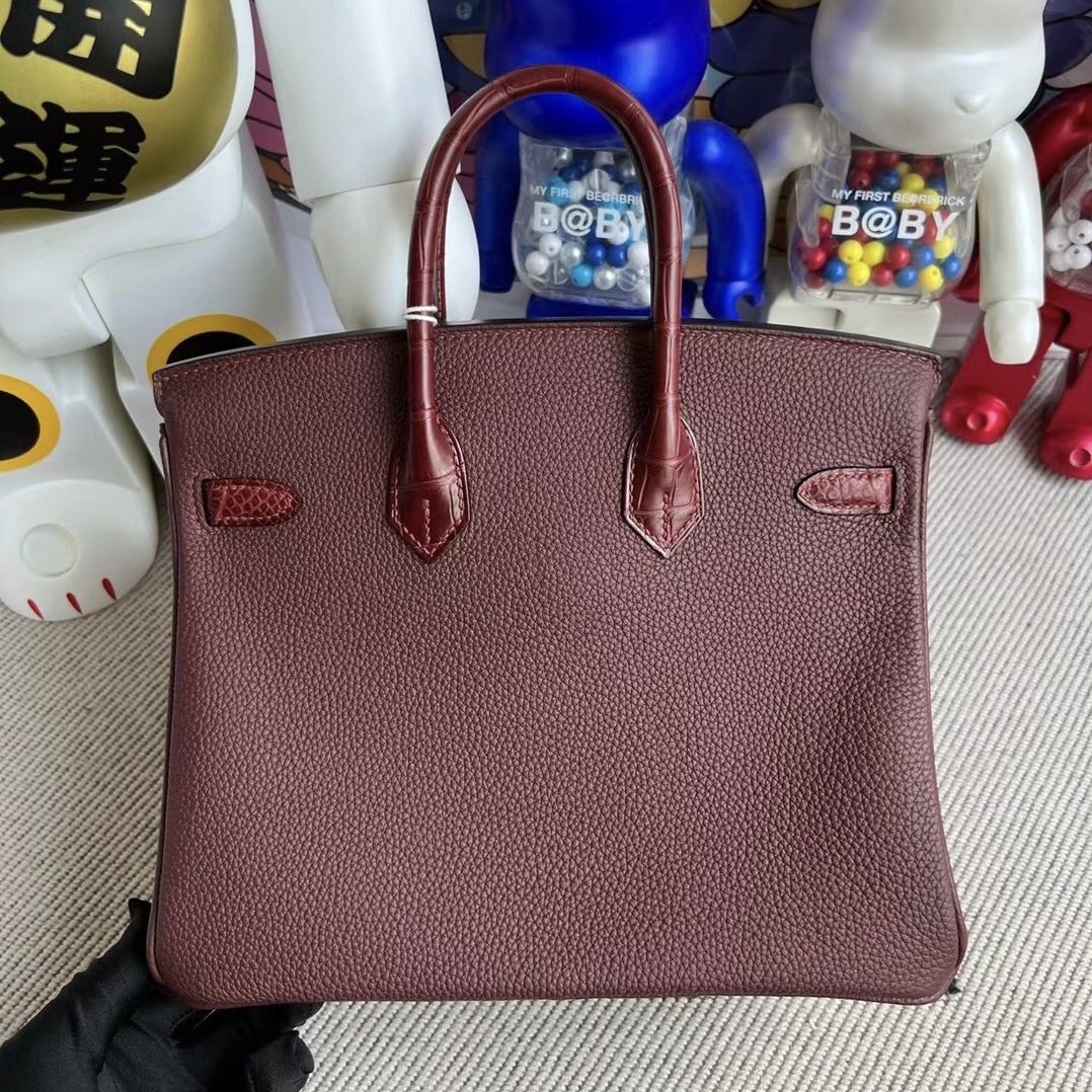 Hermès Birkin 25 Touch Togo拼Matte Alligator Crocodile 55 Rouge H Stamp U