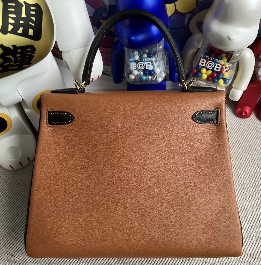 臺灣新竹市愛馬仕包包 Hermès Kelly 28 Evercolor Gold 金棕色 Noir 黑色 金扣