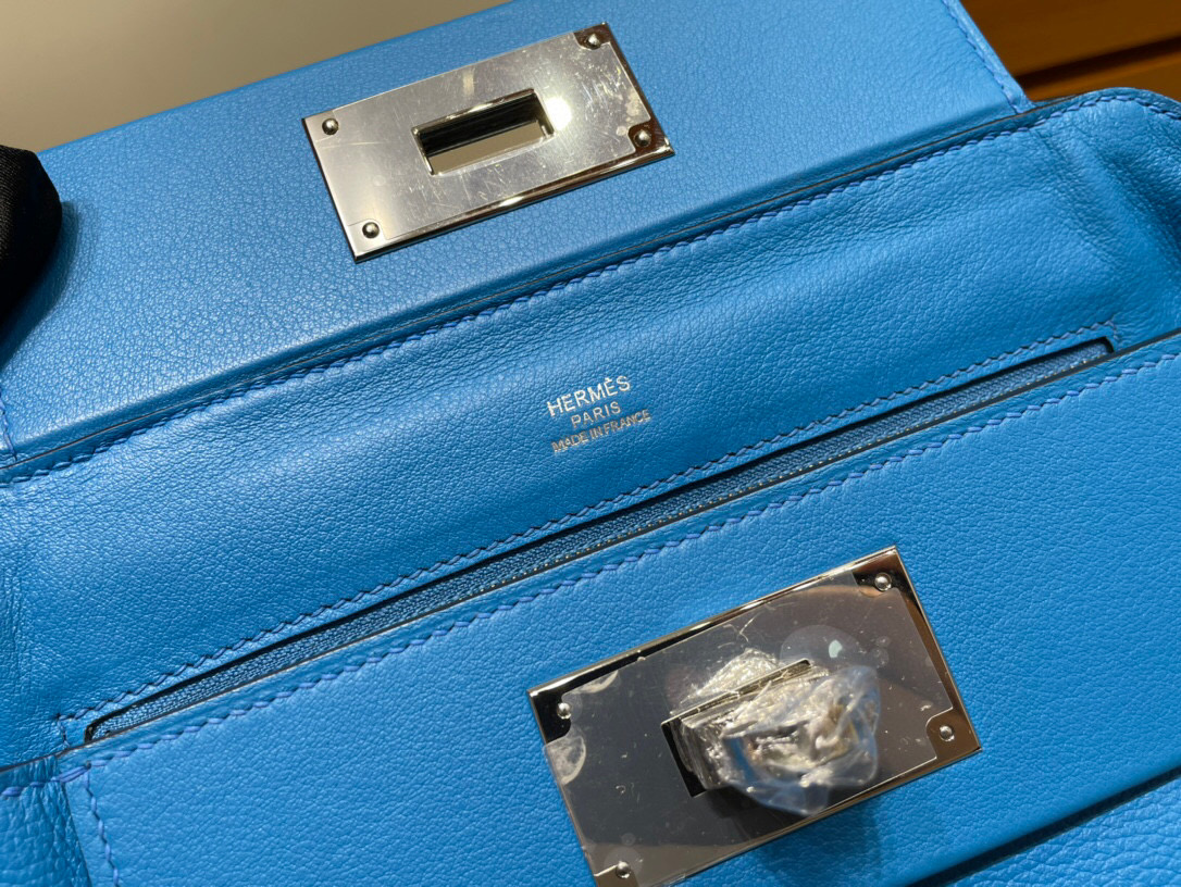 臺灣臺北市文山區 Hermès kelly 24/24 Mini Evercolor 0F Bleu frida 弗裏達藍 銀扣