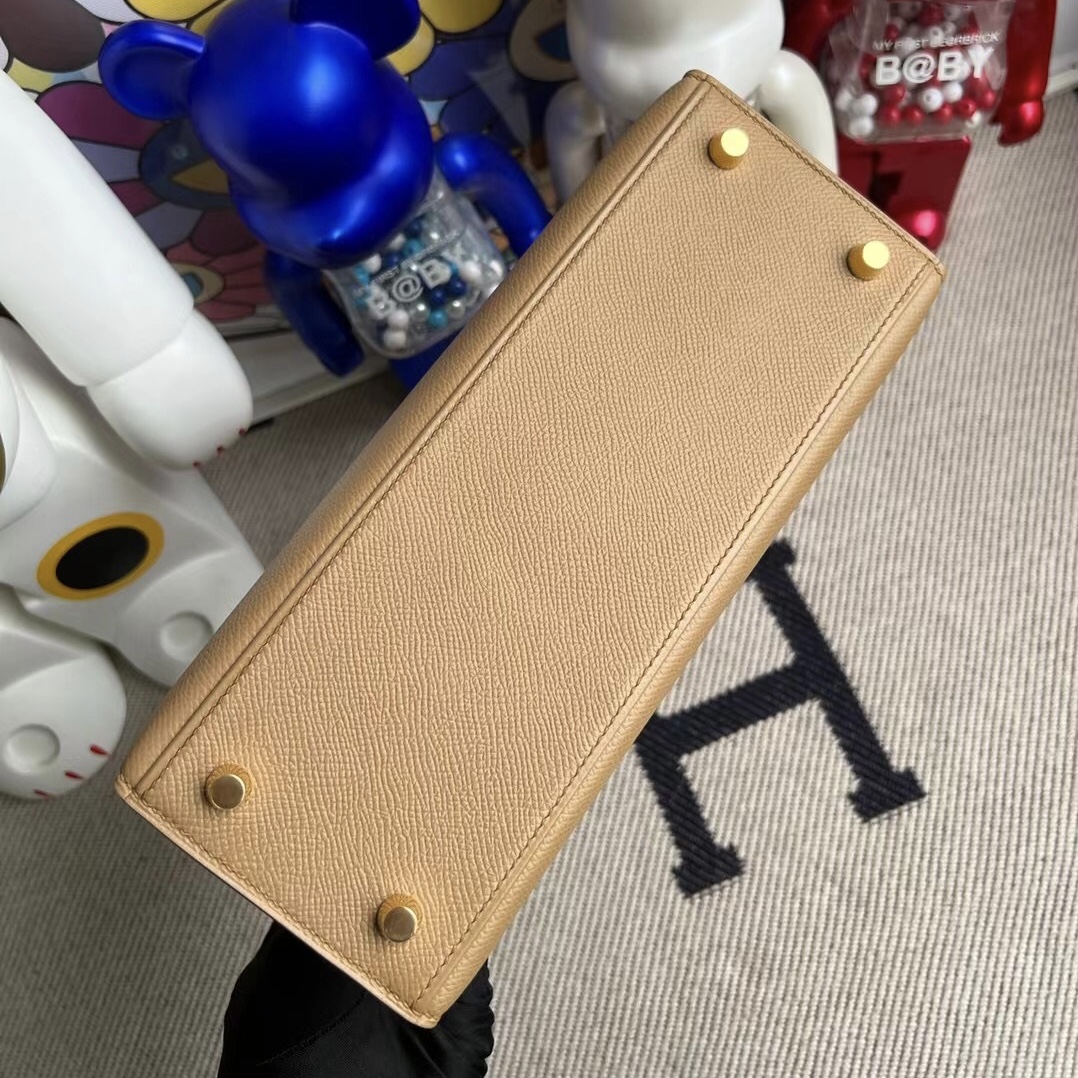 Kingdom of Saudi Arabia Hermes Kelly 25 Epsom 4B Biscuit 餅幹色 金扣