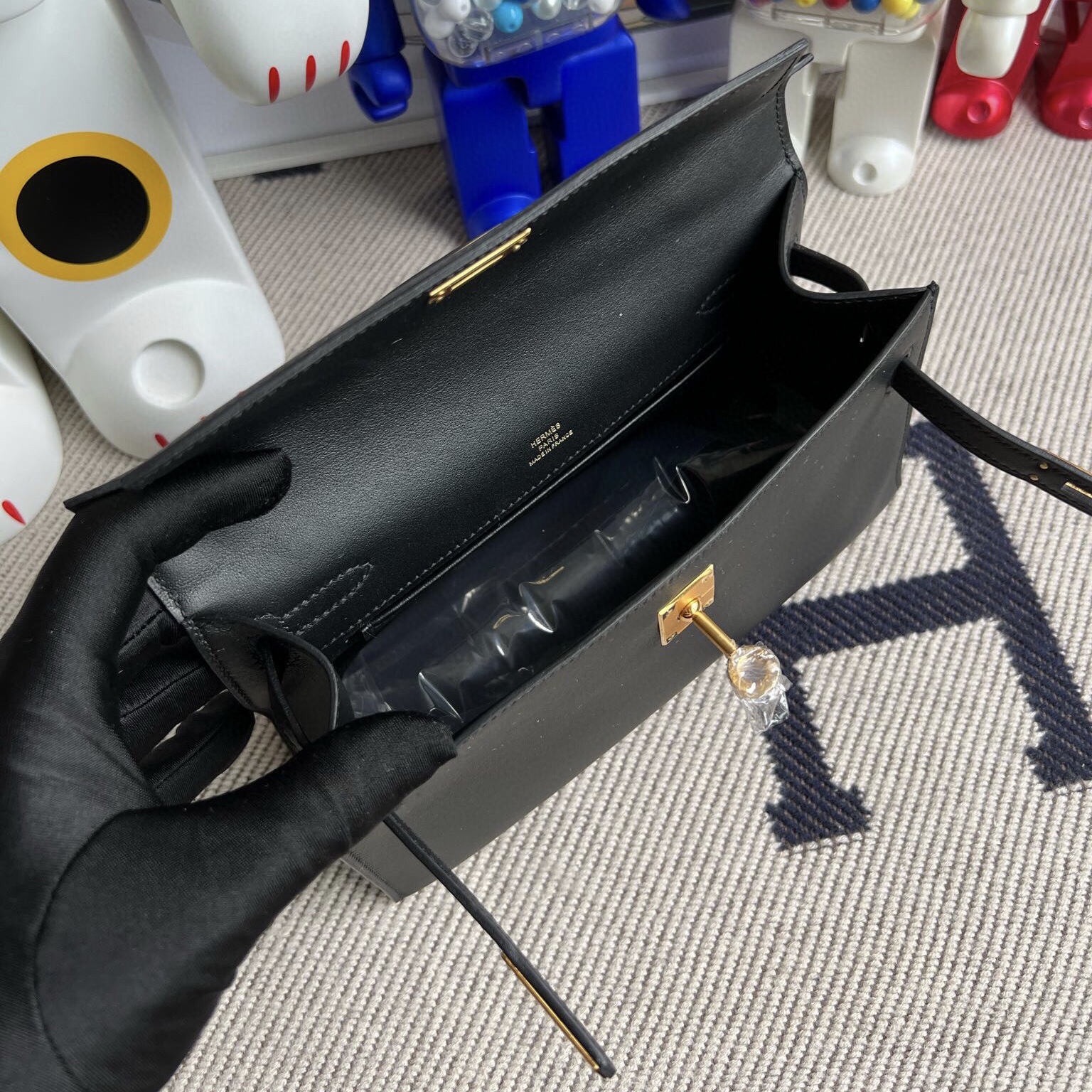 Canada Ottawa Hermès Mini Kelly Pochette Swift calfskin 89 Noir 黑色金扣