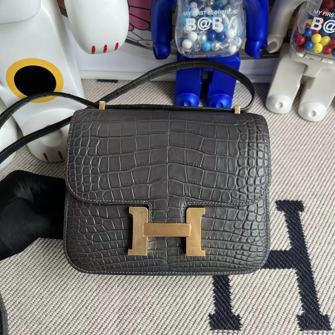 Hermès Constance 18cm 88 Graphite 石墨灰 霧面美洲鱷魚 全手工蜜蠟線縫制