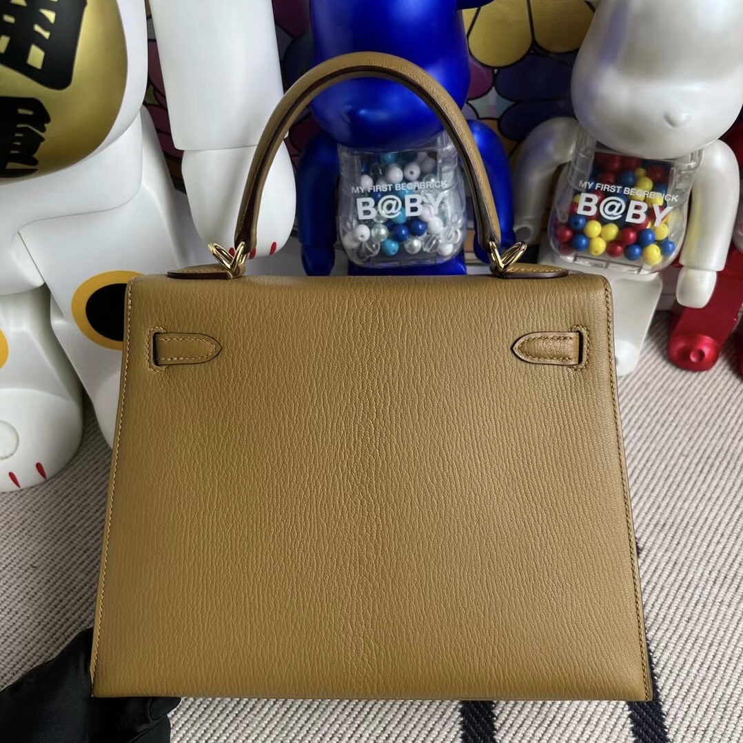 愛馬仕官網加拿大官網 Hermès Kelly 25 Chevre 2H Kraft 牛皮紙色 金扣