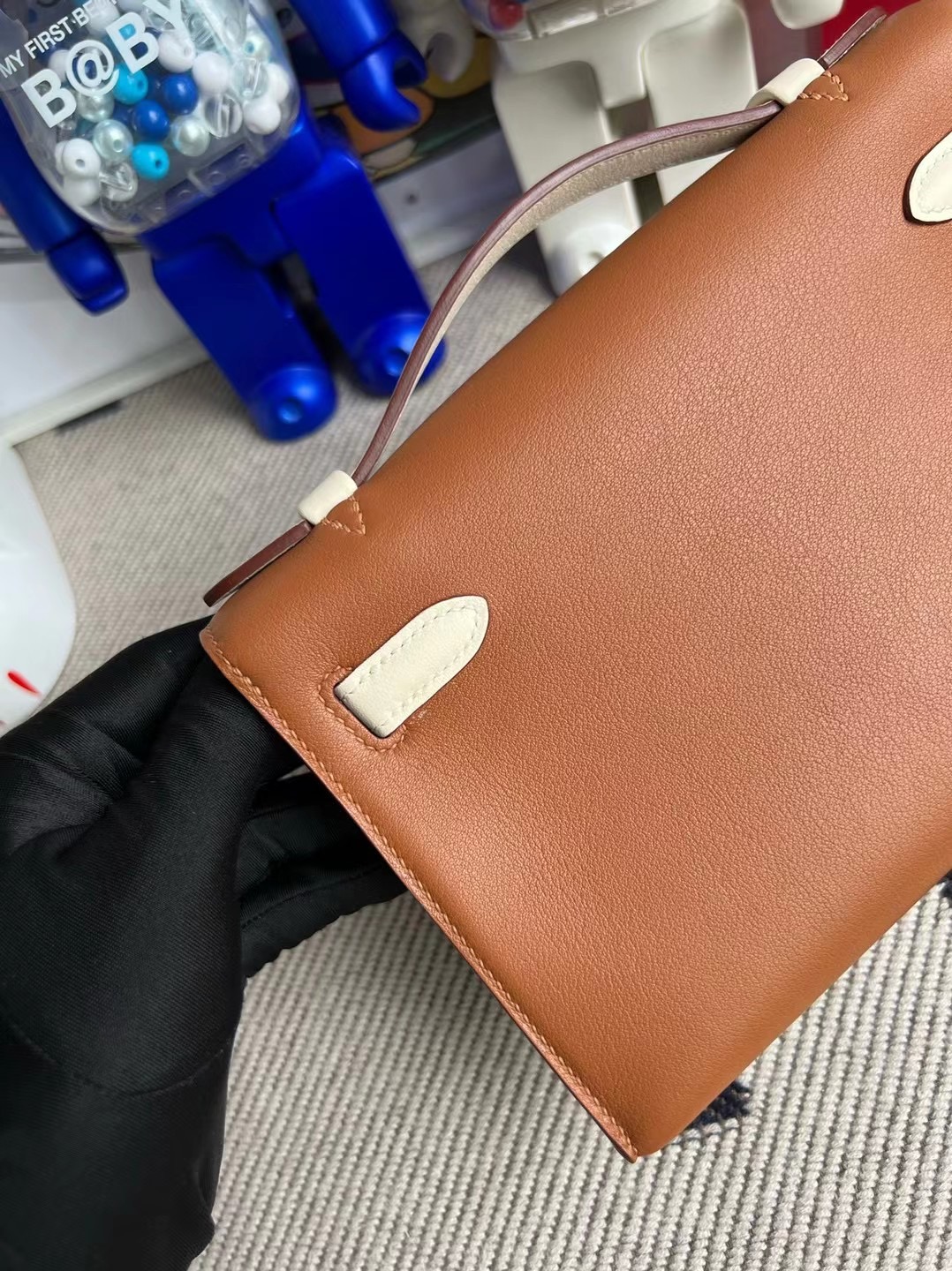 新加坡愛馬仕官網 Hermès MiniKelly Pochette Swift Gold i2 Nata 奶油白 金扣