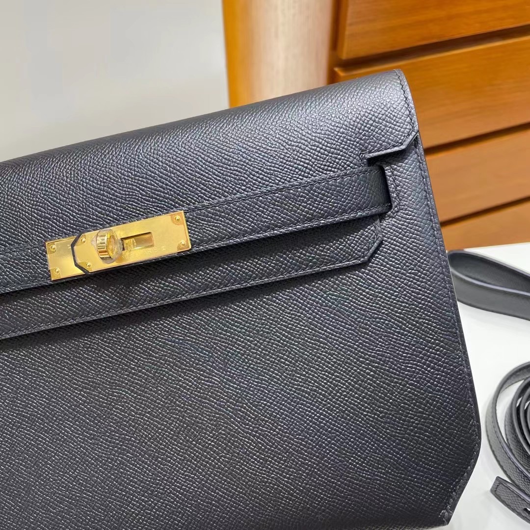 Hermès Bag price and pictures Kelly depeches 25 Epsom Noir Gold hardware