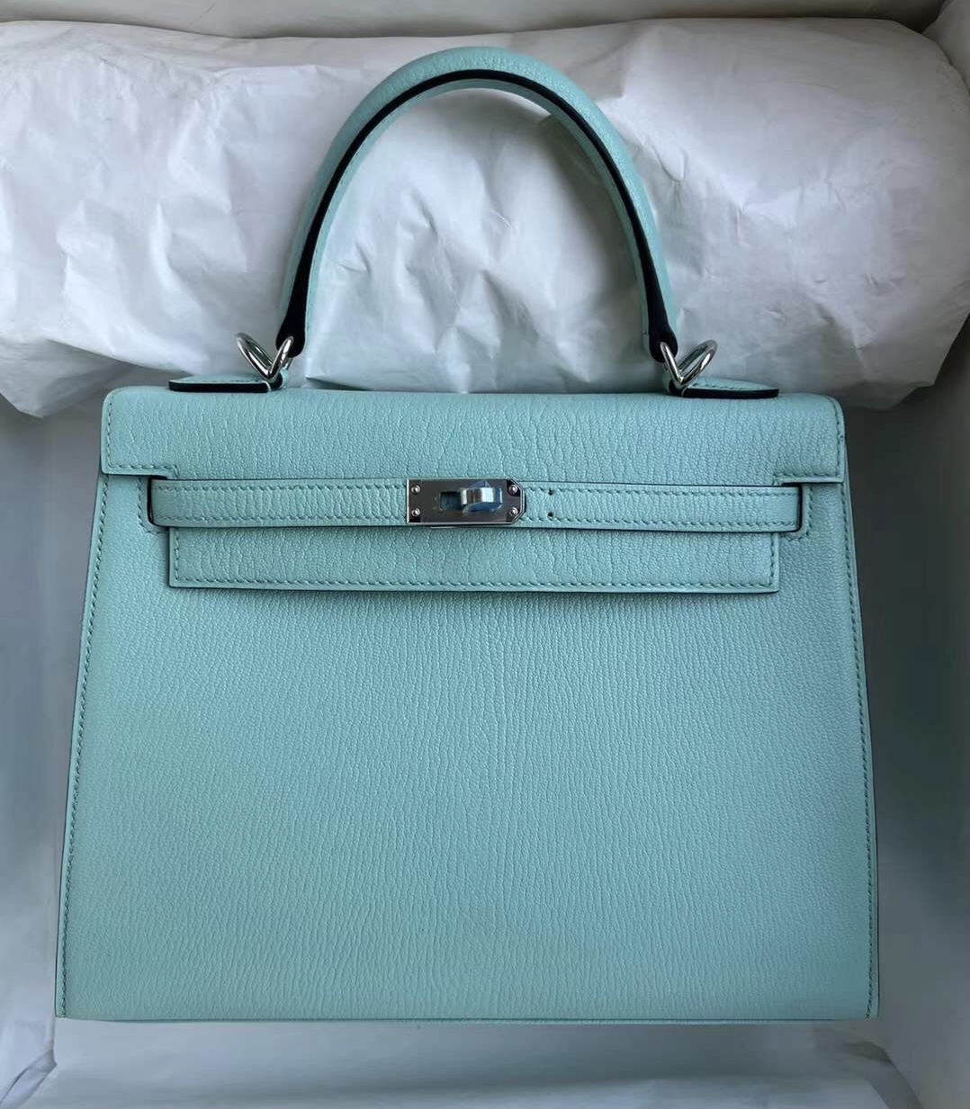 新加坡愛馬仕凱莉25價格 Hermes Kelly 25 進口山羊皮 79 Aqua 湖水藍 銀扣