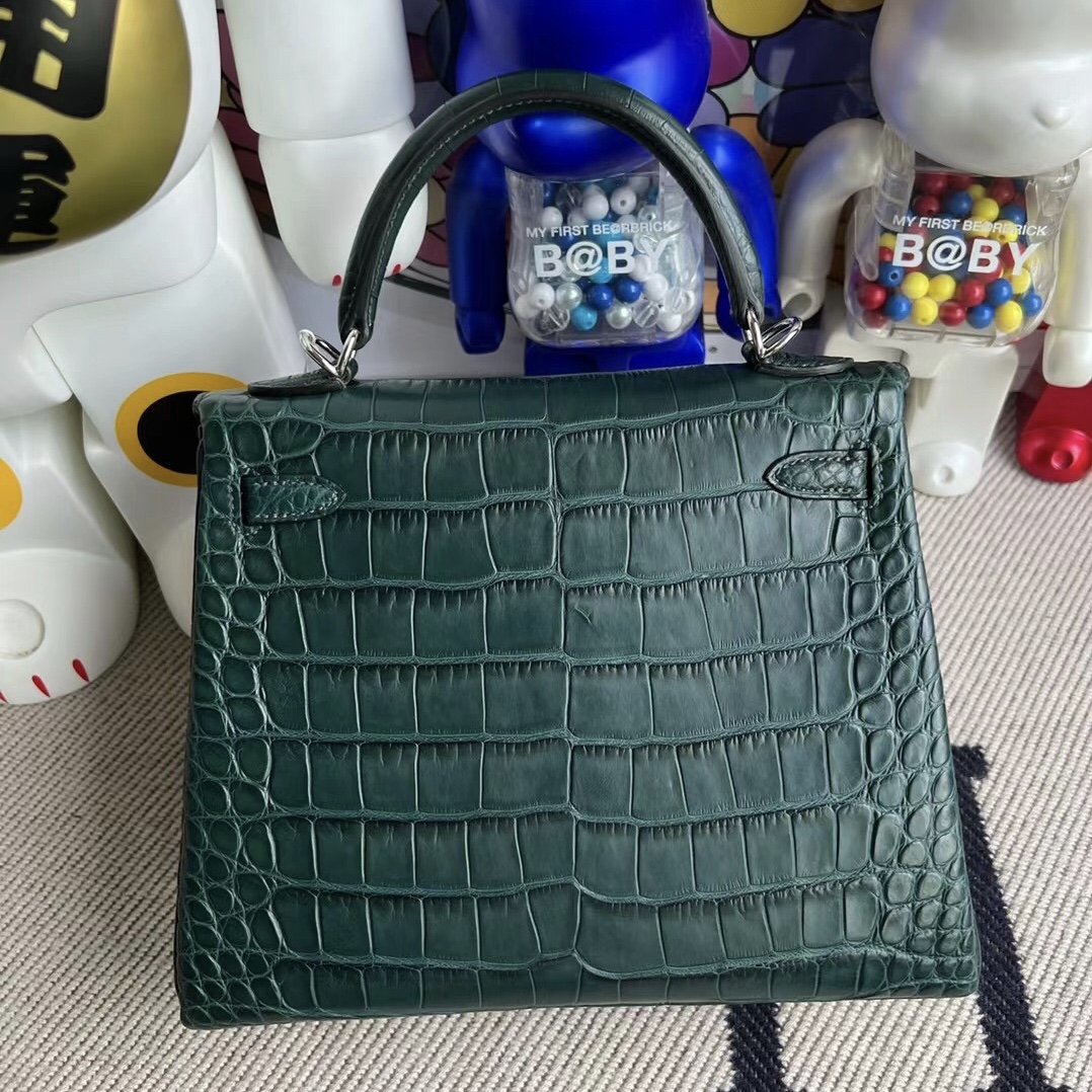 新加坡愛馬仕 Hermes Kelly 25cm 6O Vert Cypress 鬆柏綠 霧面美洲鱷魚銀扣