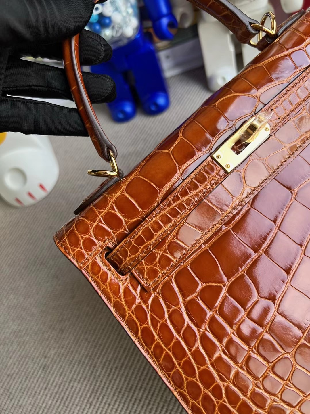 愛馬仕包包價格及圖片尺寸 Hermès Kelly 25cm 31 Miel 蜜糖棕 亮面美洲鱷魚