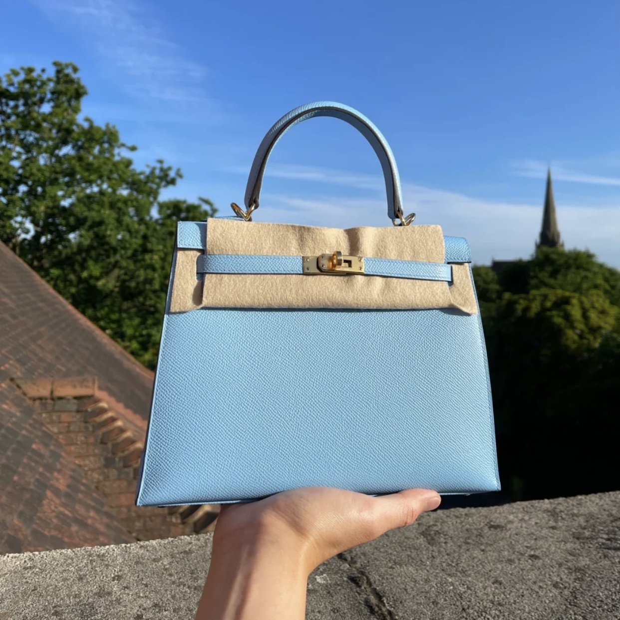 愛馬仕凱莉25寸價格 Hermes Kelly 25cm Epsom 7N Céleste 天藍色 銀扣
