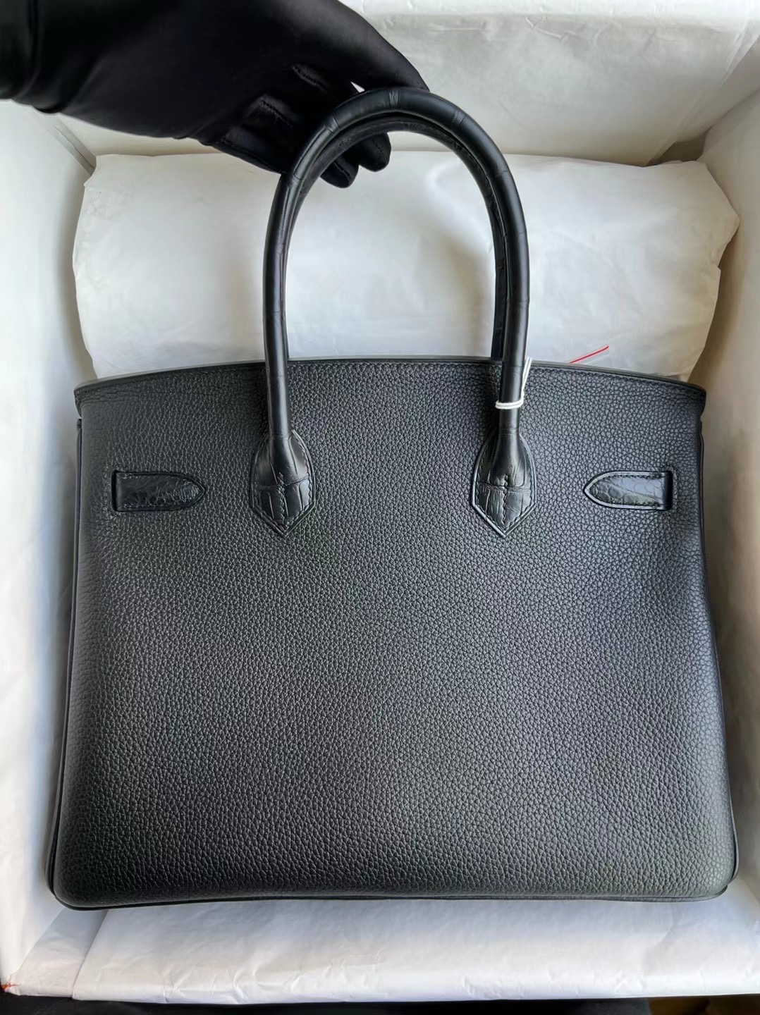 愛馬仕官網中國官方網站 Hermes Birkin 30 Touch 霧面美洲鱷魚黑色 金扣