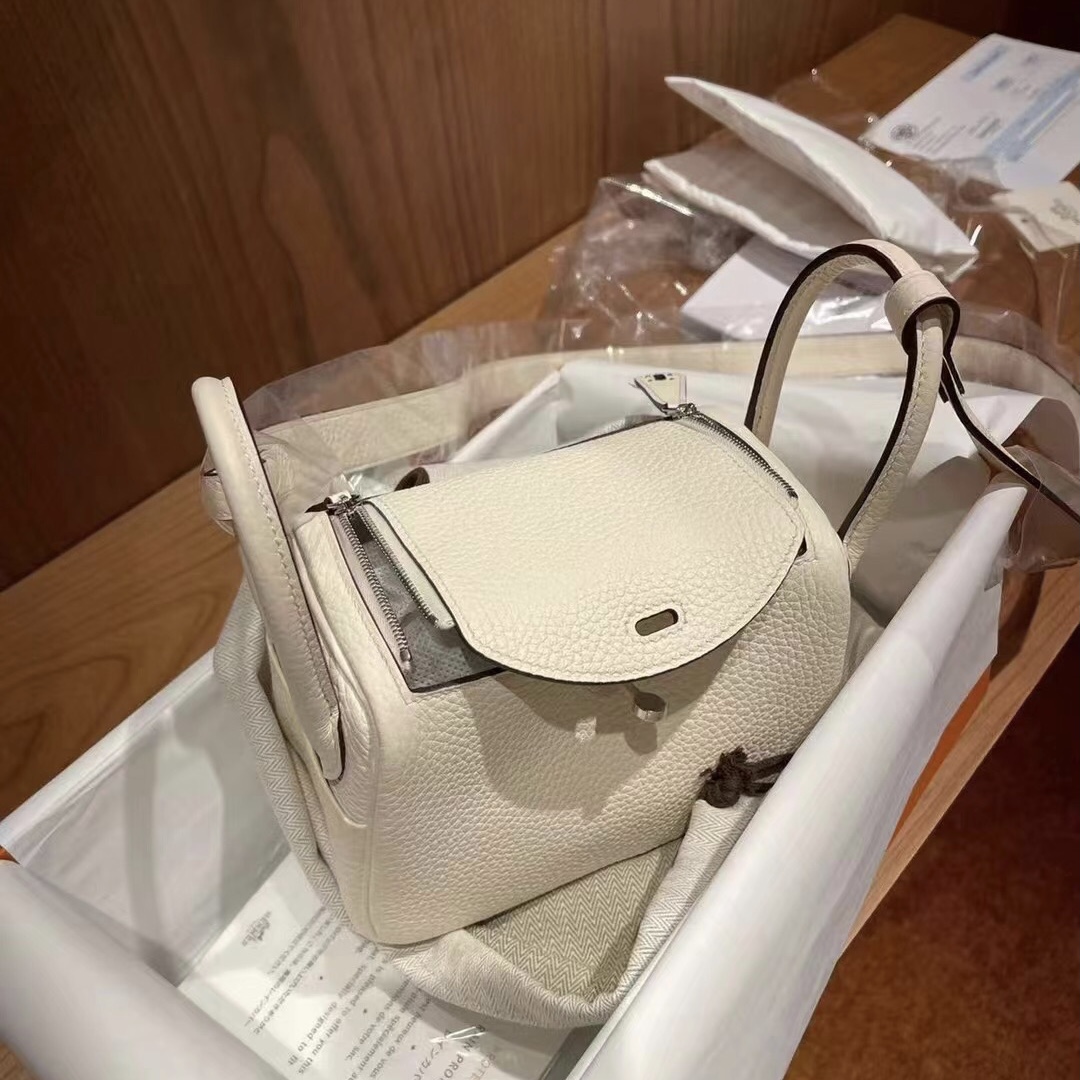 Hermes Lindy Mini I2 nata 奶油白 銀扣 Taurillon Clemence 全手工蜜蠟線縫制