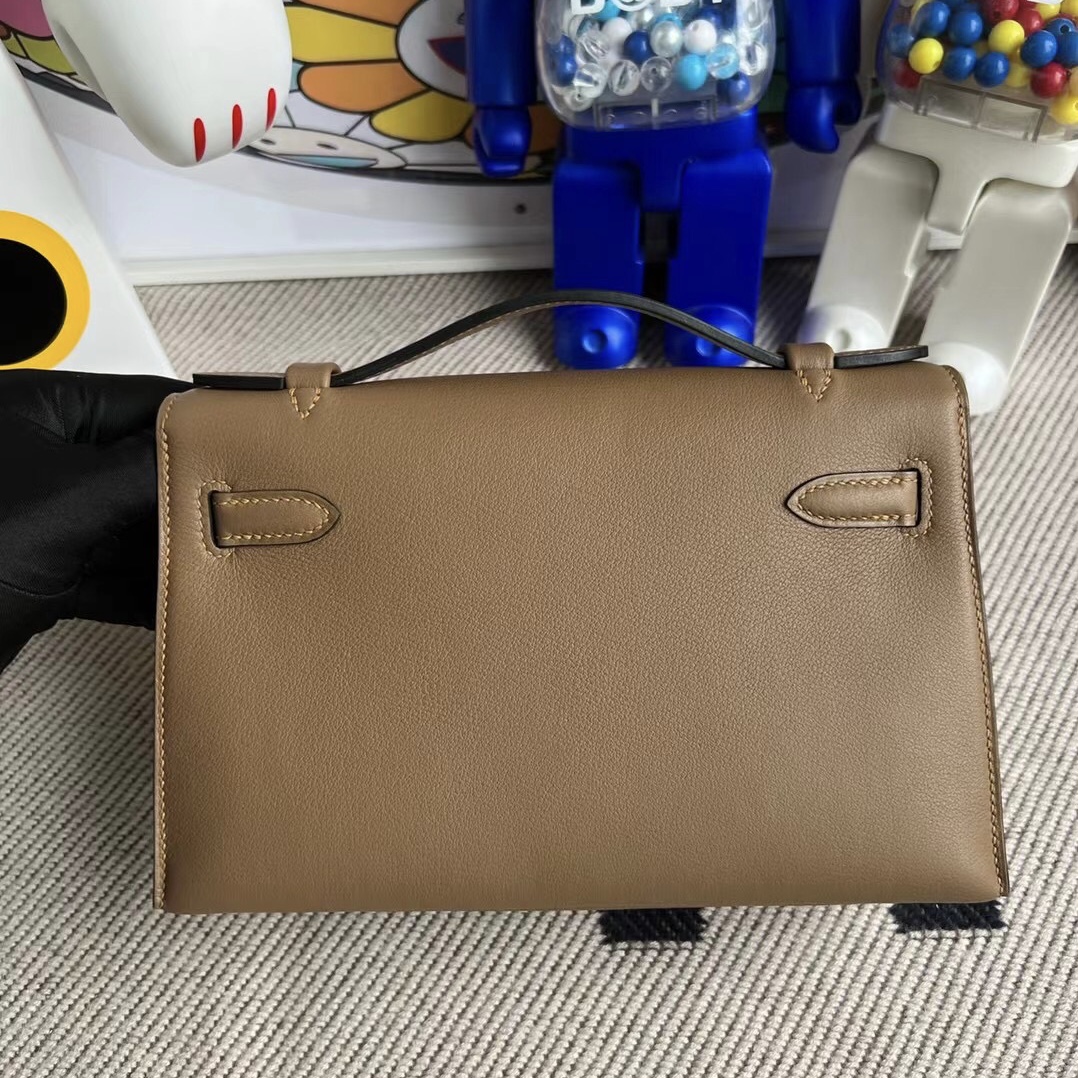 Hermes Mini kelly Pochette Swift D0 beige de weimer 威犬馬米色 銀扣