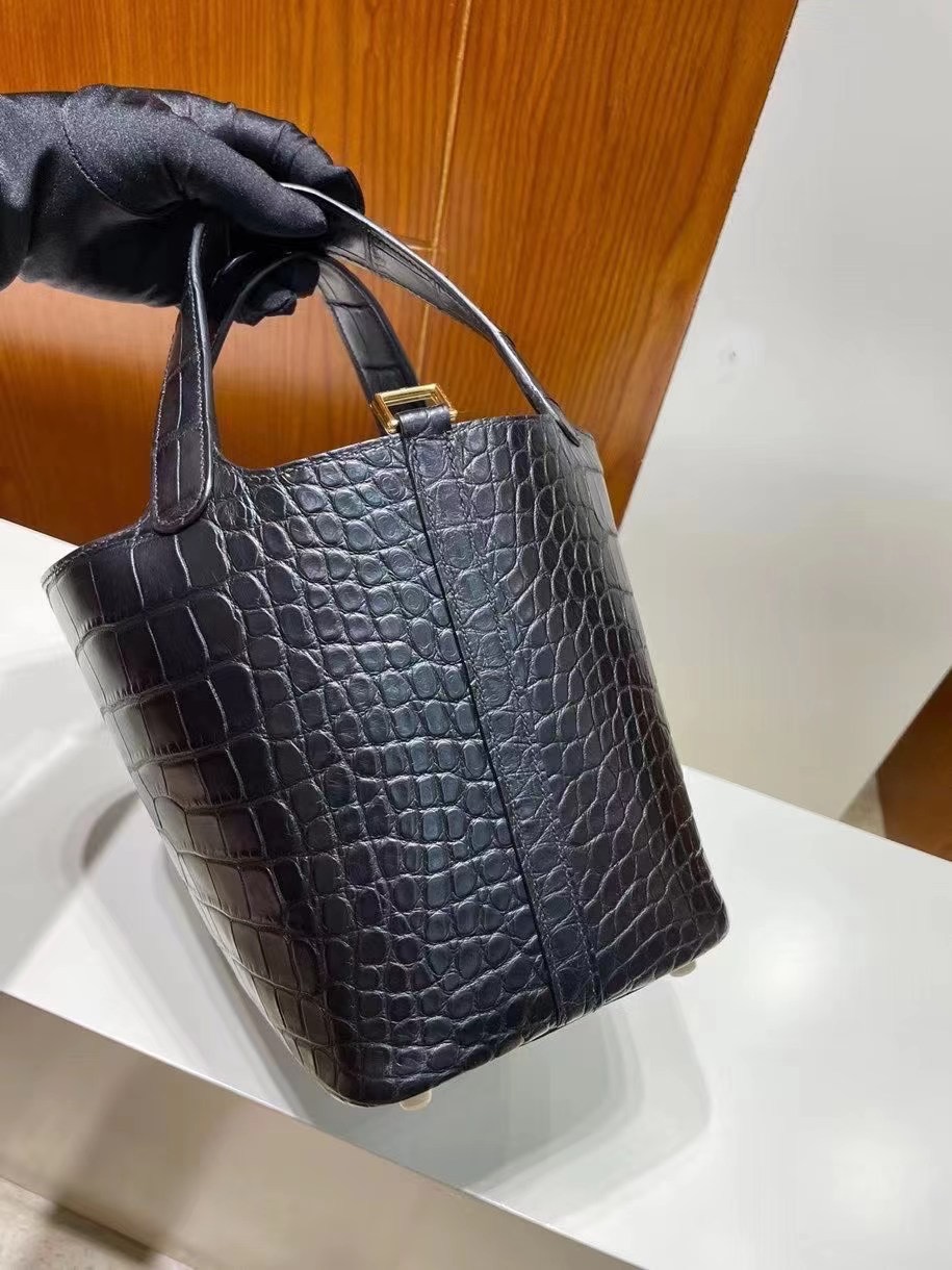 Saudi Arabia Hermes Picotin Lock 18 霧面美洲鱷魚 89 Noir 黑色 金扣