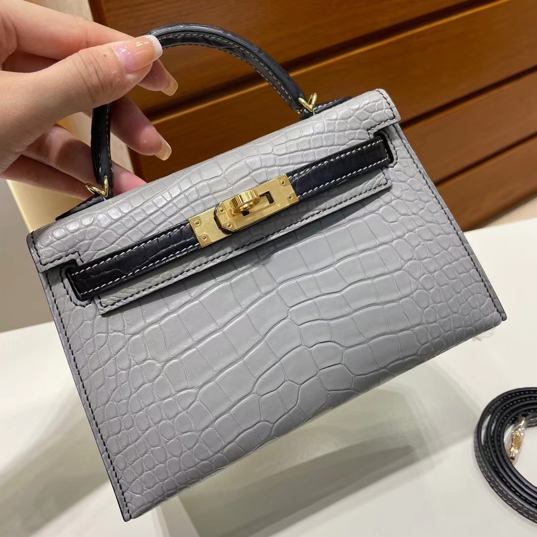 Saudi Arabia Hermes Kelly Mini II 2代 HSS 霧面美洲鱷魚 80 Gris Perle/89 Noir 金扣