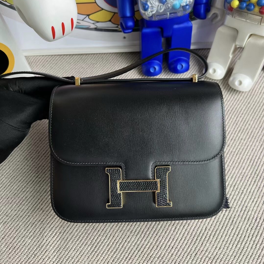 Saudi Arabia Hermes Constance 18cm 進口Box皮 89 Noir 黑色配蜥蜴扣金扣