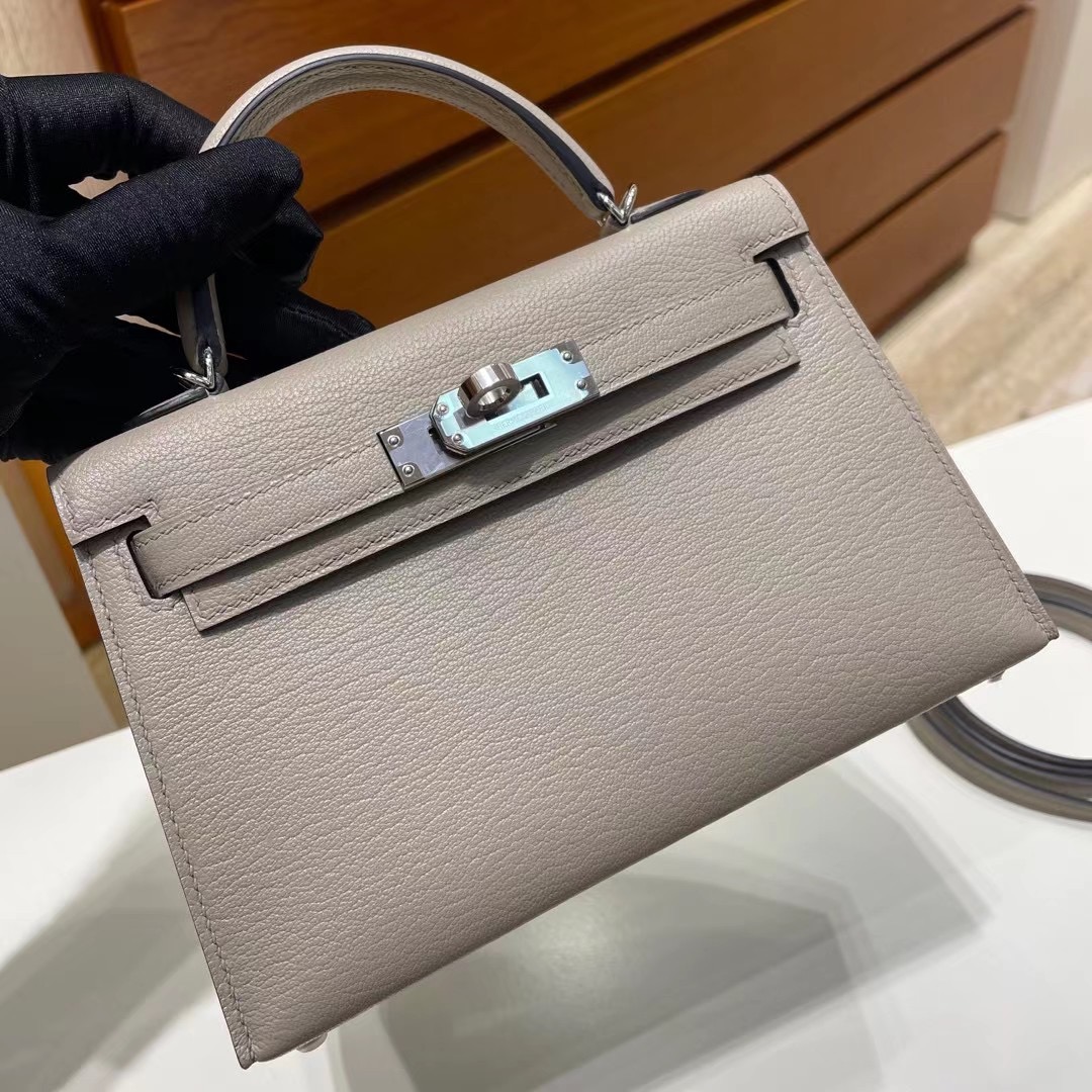 Singapore Hermes Kelly Mini II 2代 Chevre 山羊皮 81斑鳩灰內拼3Q櫻花粉銀扣