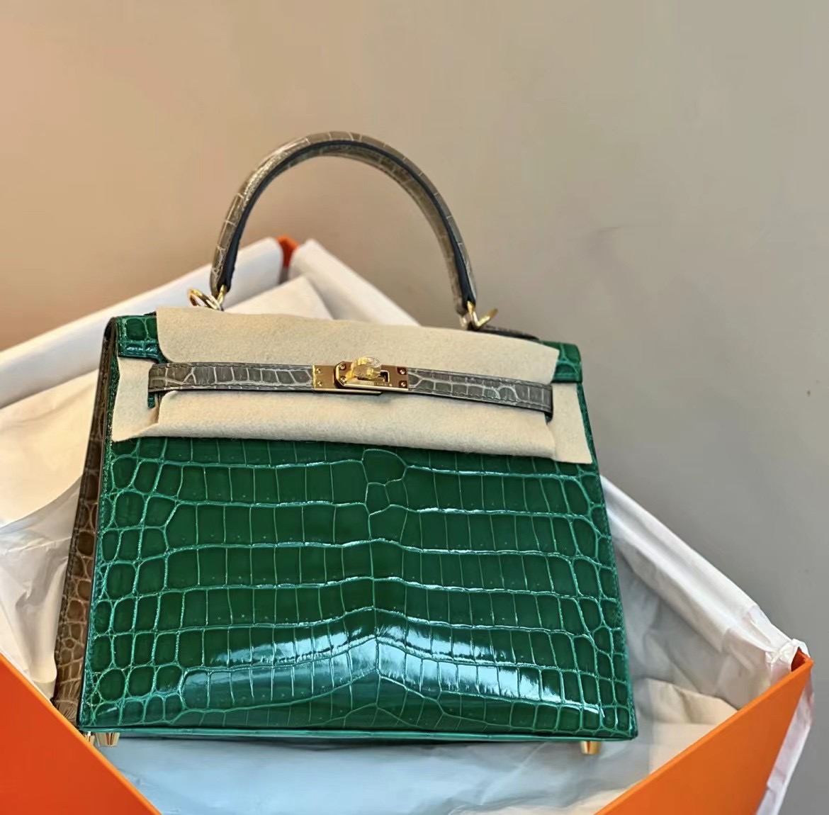 Hermes Kelly 25 HSS 亮面尼羅鱷魚6Q Very Emerald 翡翠綠 81斑鳩灰金扣