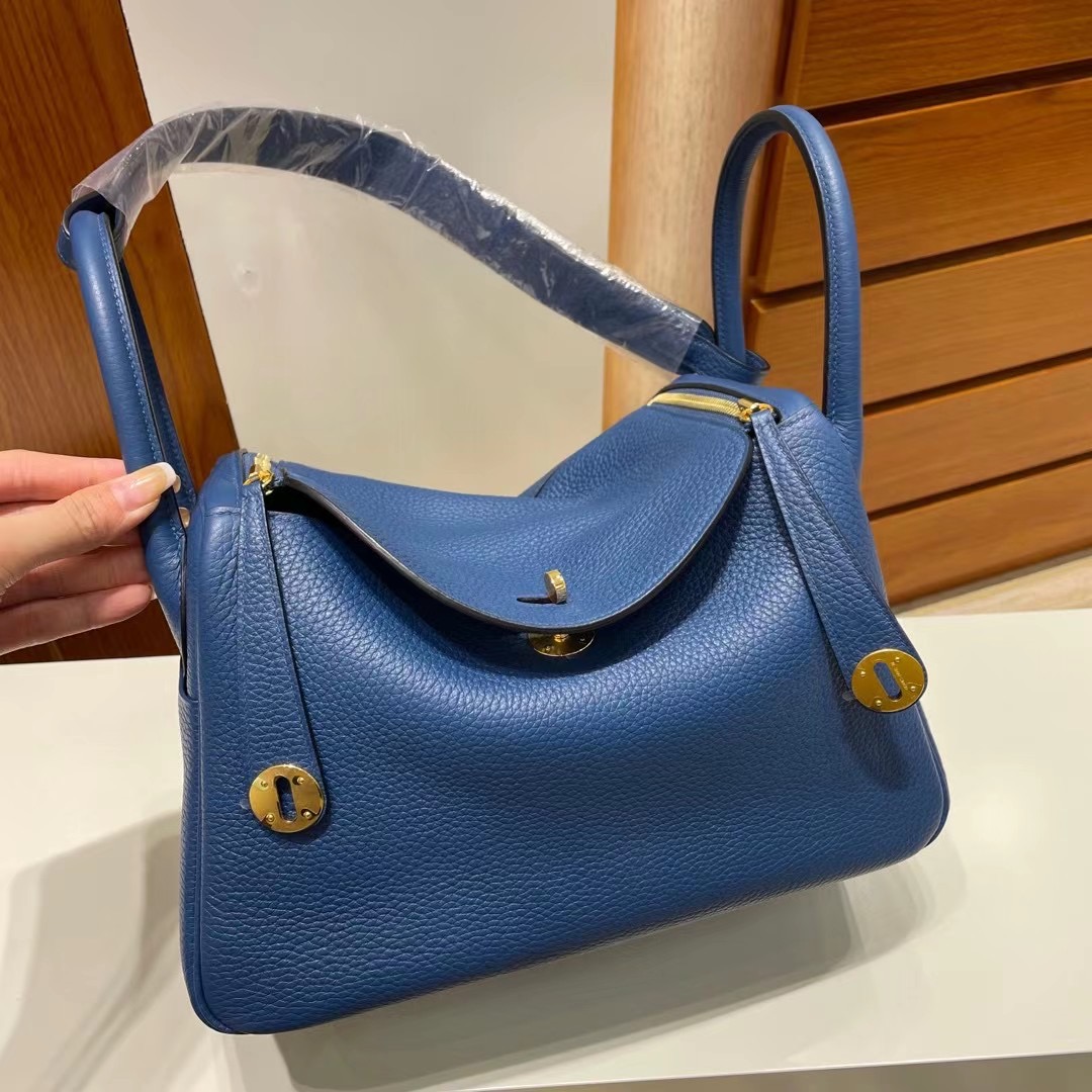 新加坡愛馬仕女王 Hermes Lindy 30 Taurillon Clemence S4 Deep Blue深邃藍金扣