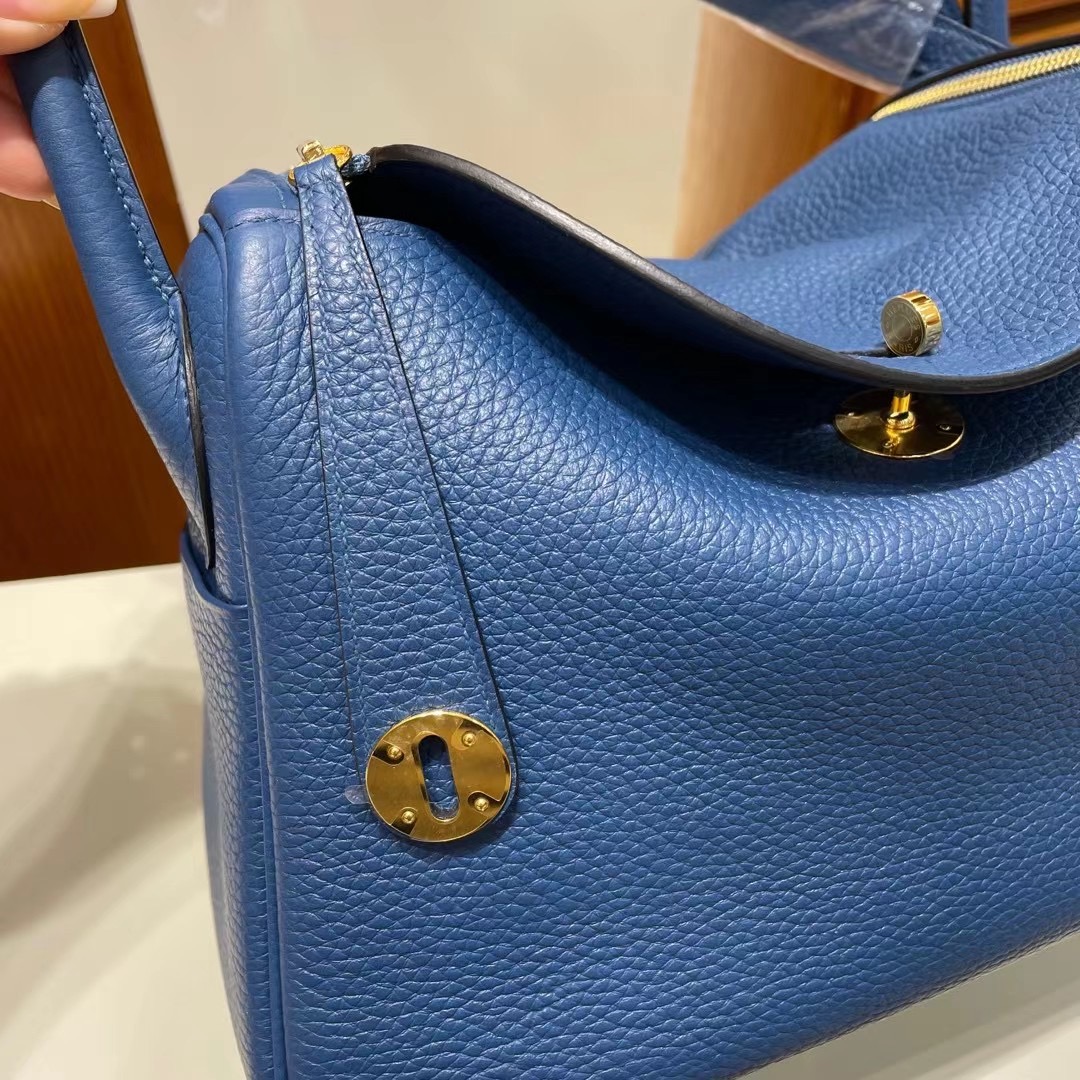 新加坡愛馬仕女王 Hermes Lindy 30 Taurillon Clemence S4 Deep Blue深邃藍金扣