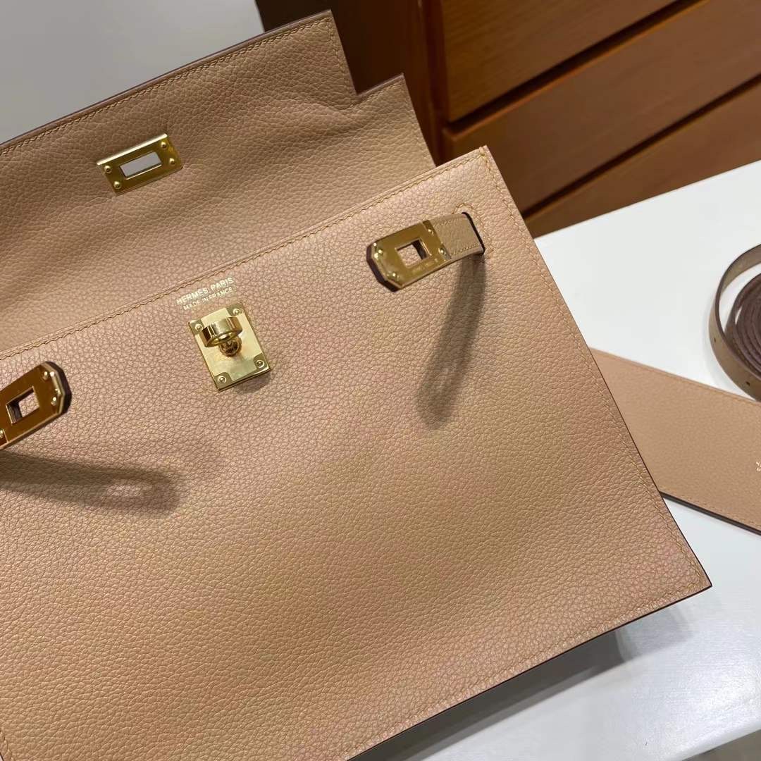 Hong Kong Hermes Kelly danse Evercolor 0M Chai 瑪薩拉茶色 金扣