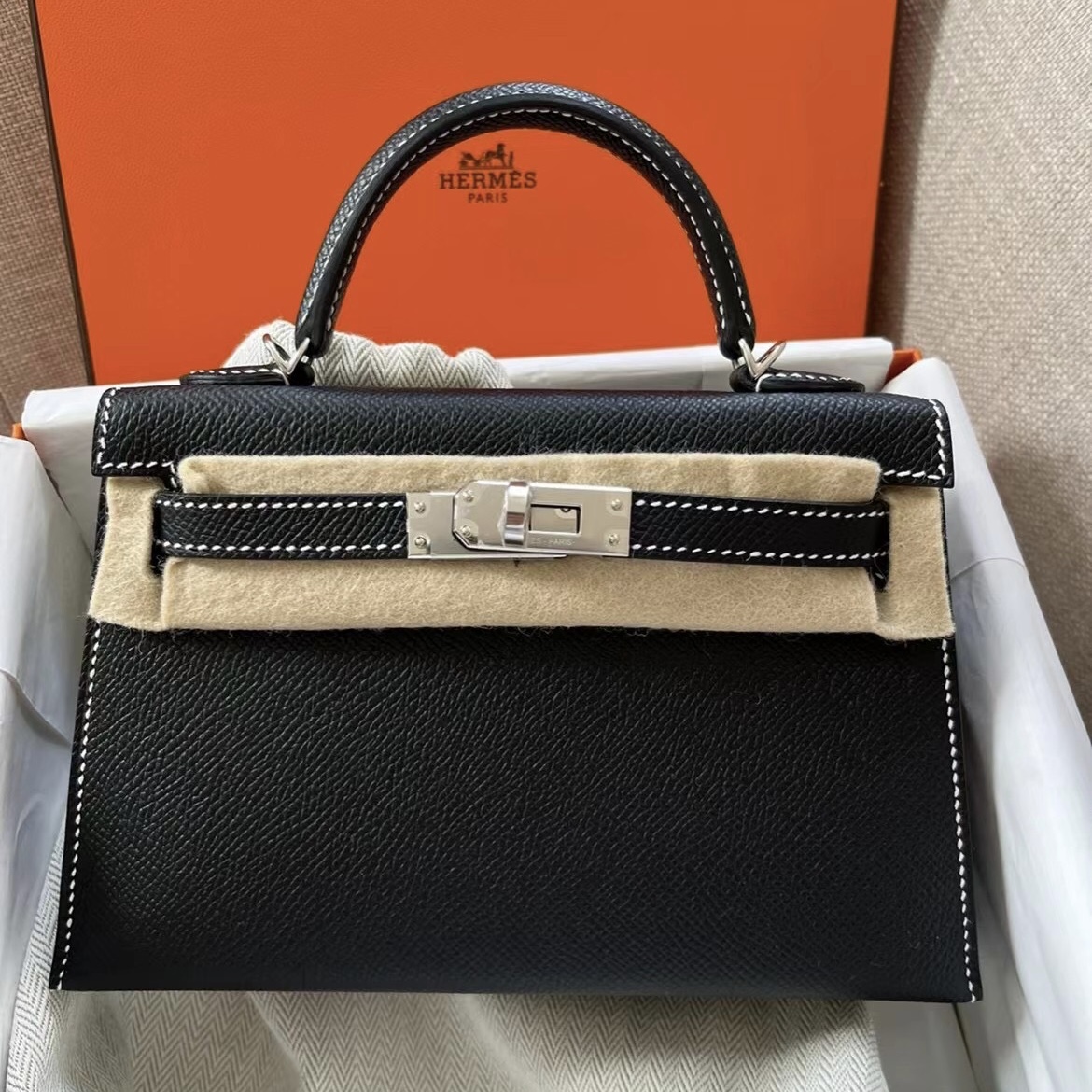 Hermes HSS Kelly Mini II 2代 Epsom 黑色 內拼Gris Perle 珍珠灰銀扣馬蹄印