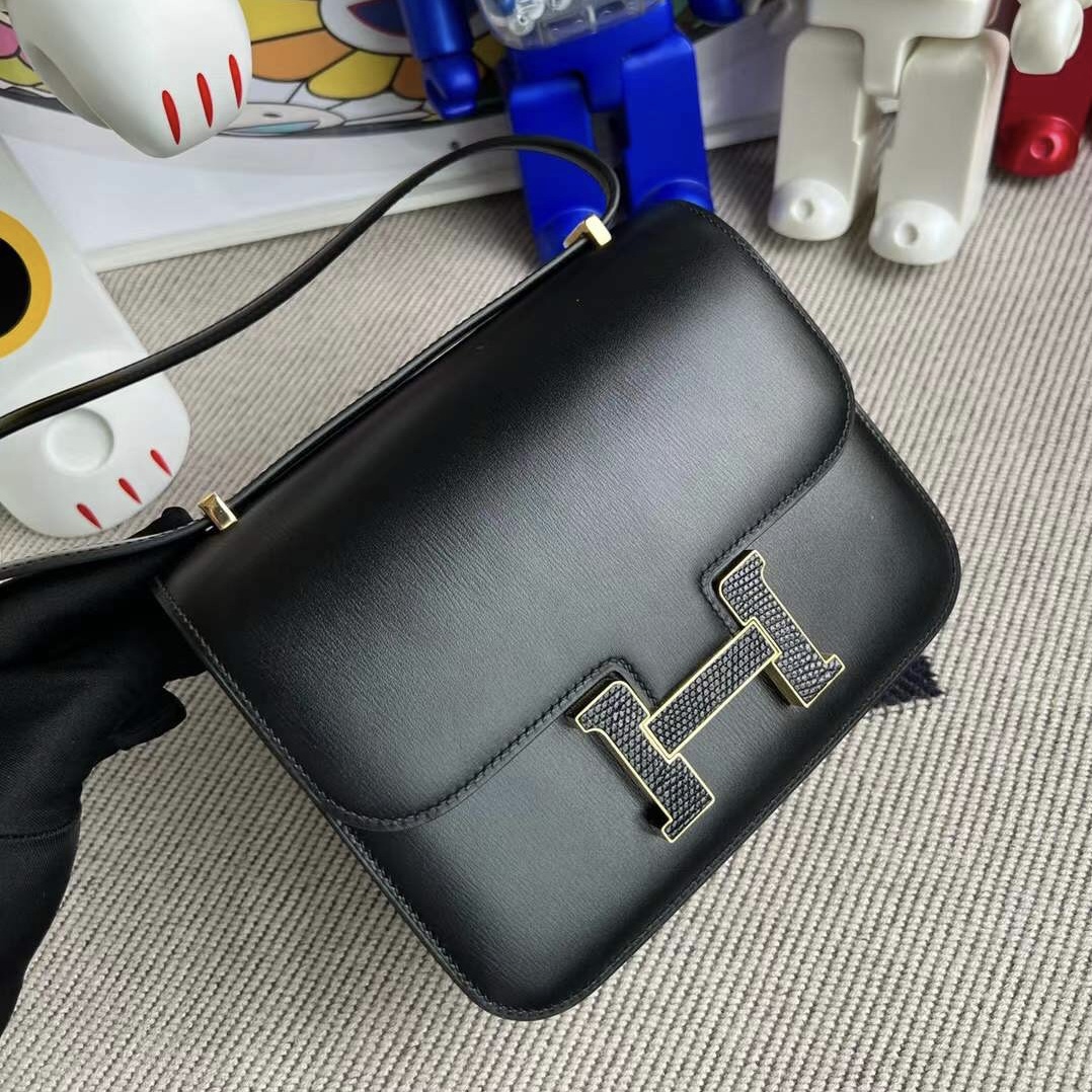 Hermes Constance 18cm Box 皮 89 Noir 黑色 配 自然色蜥蜴扣 金色五金