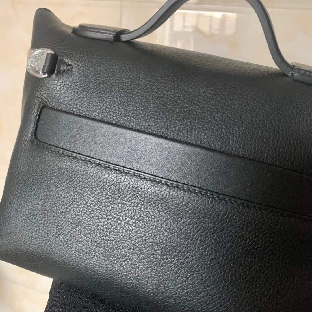 愛馬仕mini2424價格專櫃價格 Hermes Mini 24/24 Evercolor 黑色银扣