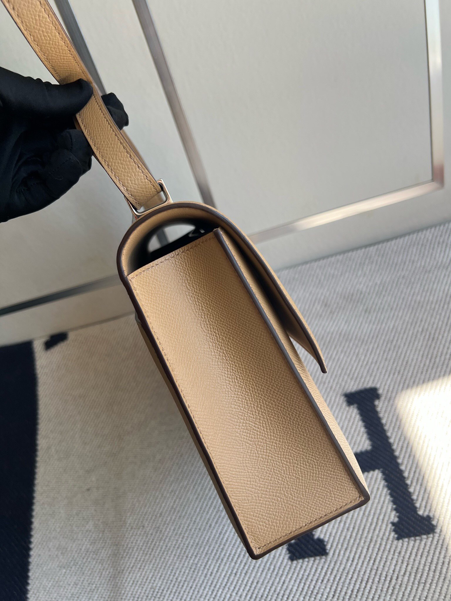 泰國越南愛馬仕手槍包價格 Hermes Verrou 21 Epsom 0M Chai 瑪薩拉茶色 銀扣