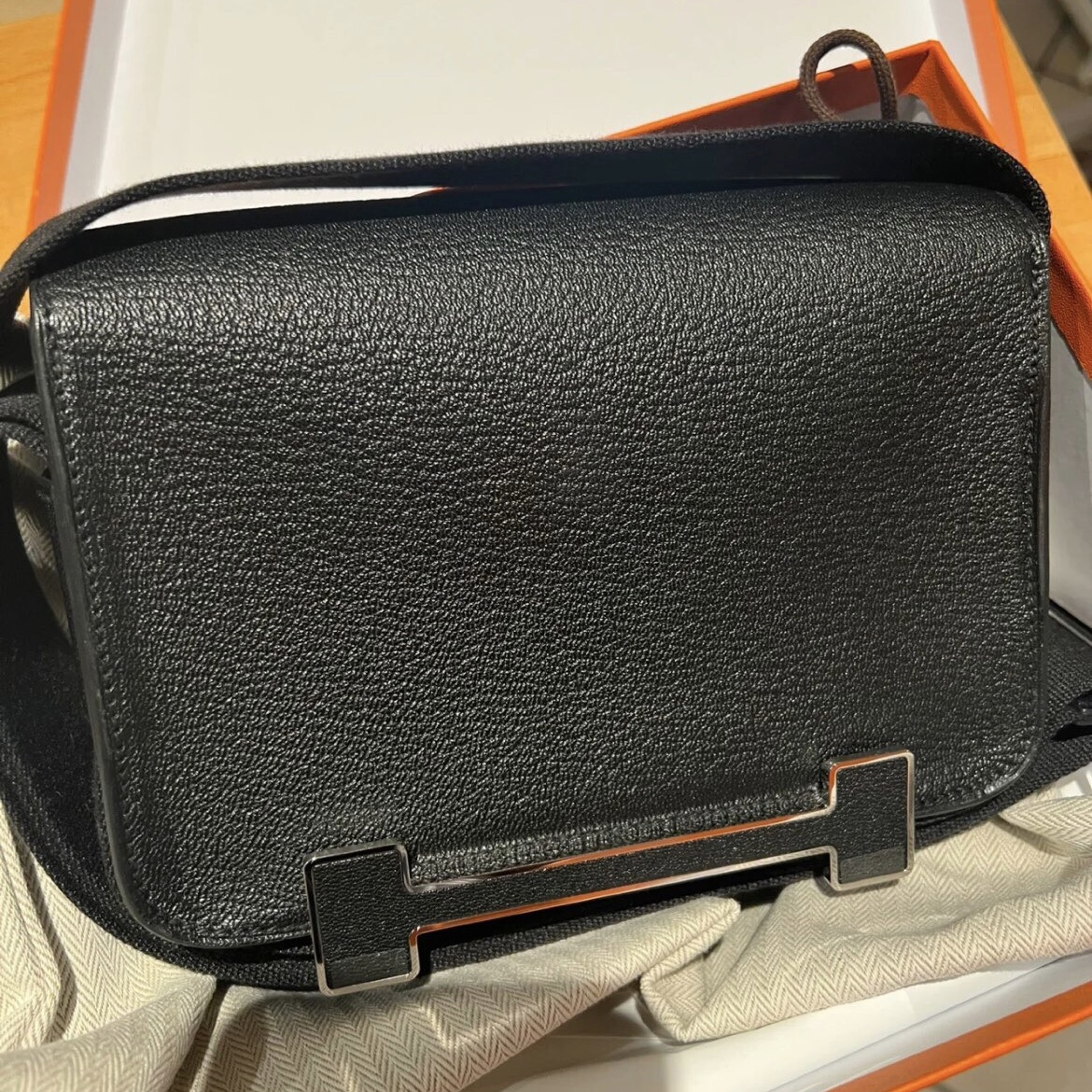 愛馬仕木屐包香港臺灣價格 Hermès Geta bag Chevre Mysore CK89 Noir 黑色