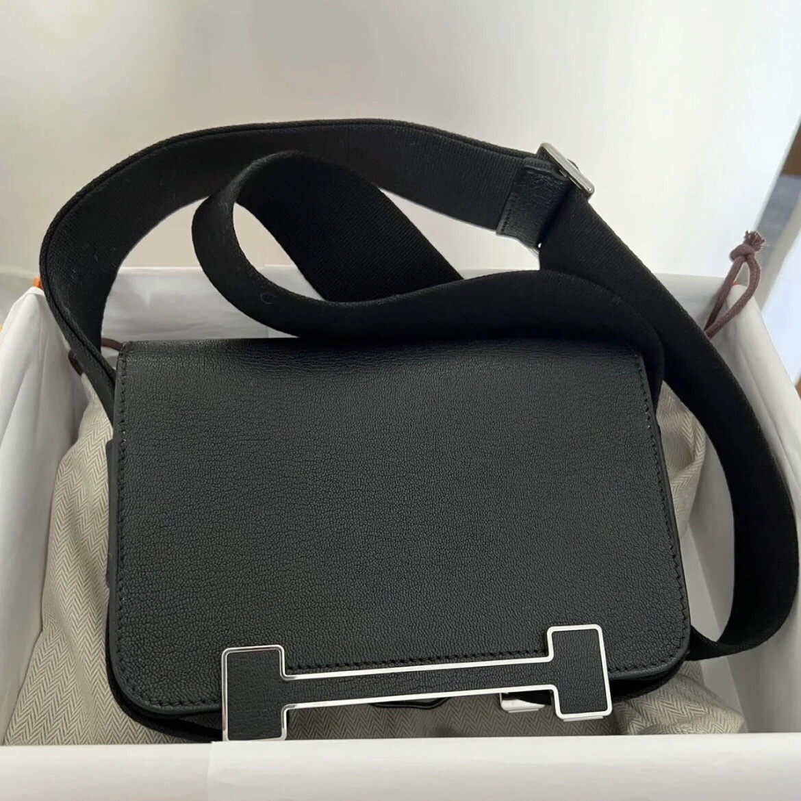 愛馬仕木屐包香港臺灣價格 Hermès Geta bag Chevre Mysore CK89 Noir 黑色