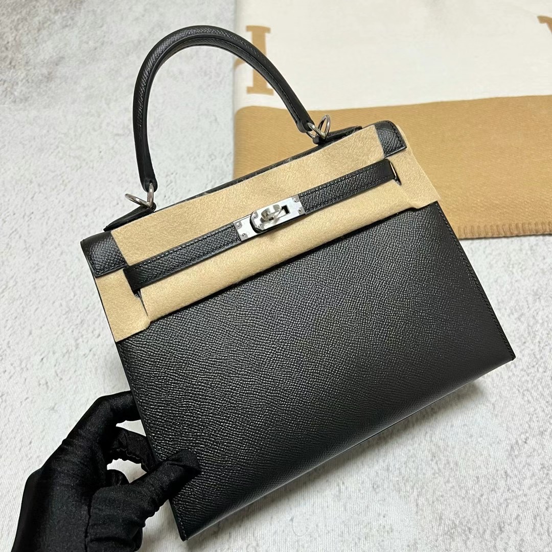 愛馬仕凱莉包價格多少錢 Hermes Kelly 25 Epsom Noir 黑色 银扣