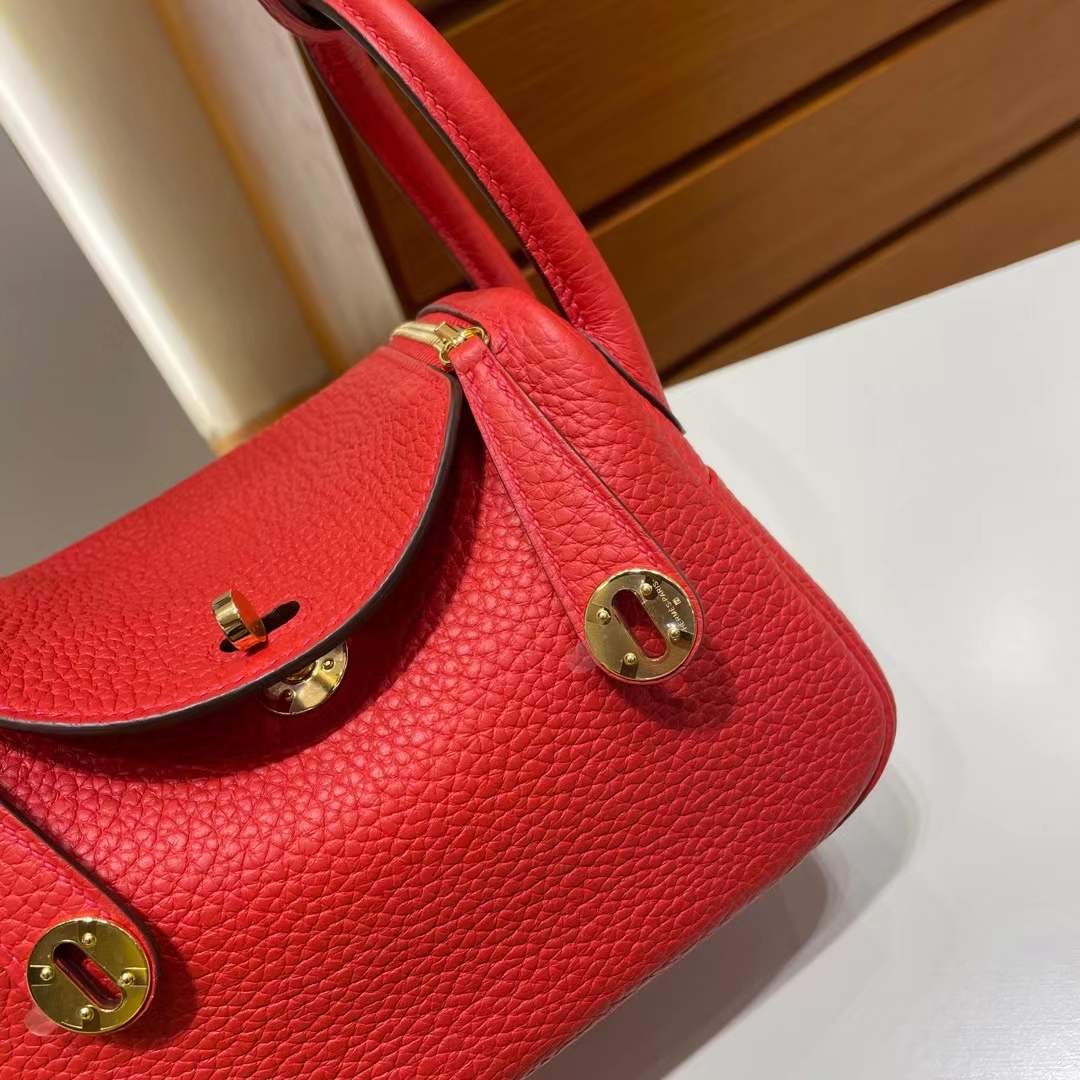 愛馬仕各國官方網站網址 Hermès Lindy Mini S3 Rouge de coeur 心紅色 Taurillon Clemence