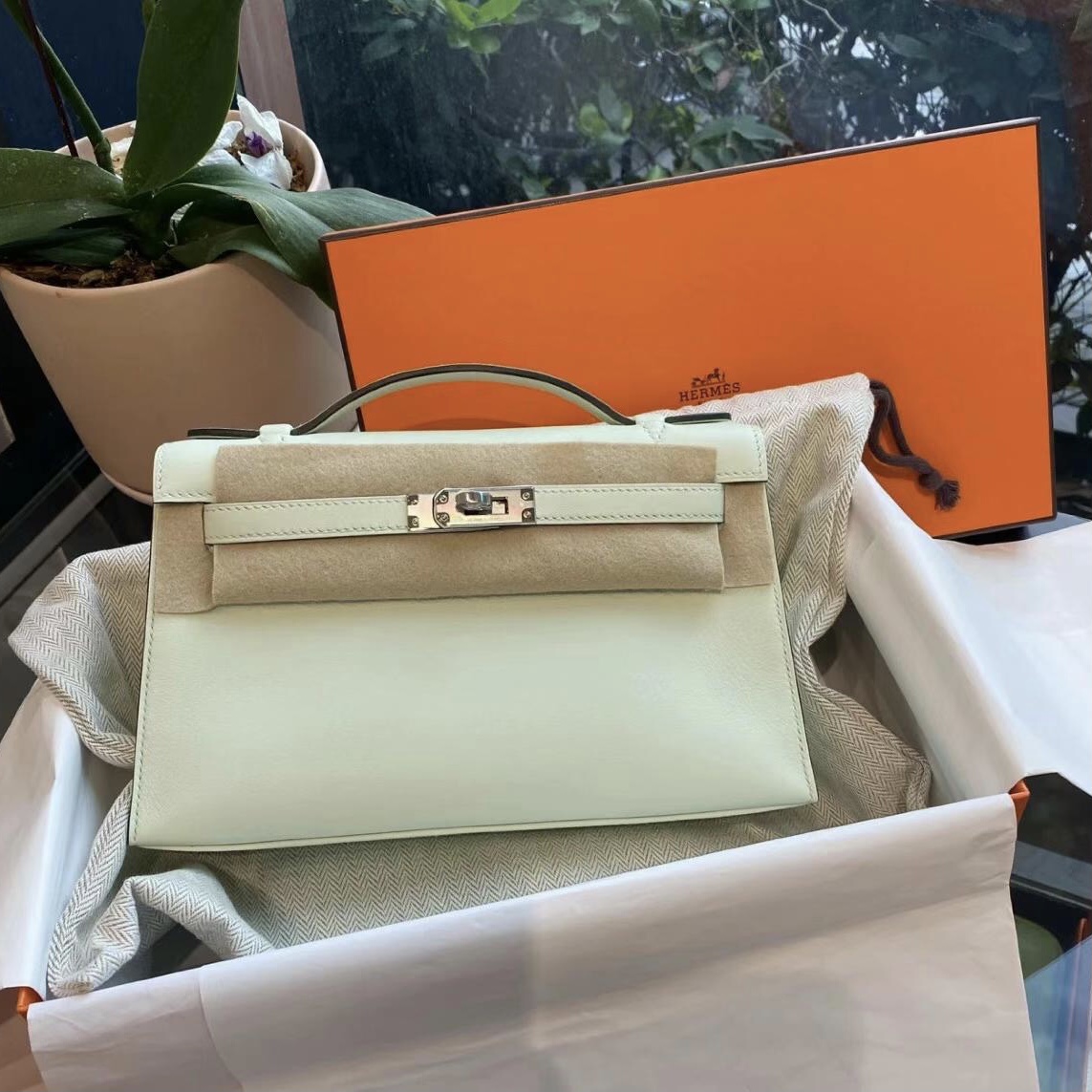 Hermes Mini kelly Pochette Swift 0S Vert Fizz 氣泡綠色 Silver hardware