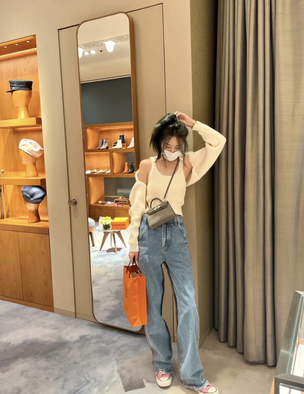 文萊愛馬仕凱莉迷妳二代尺寸 高級百搭的小包包推薦 愛馬仕迷你kelly上身效果圖片