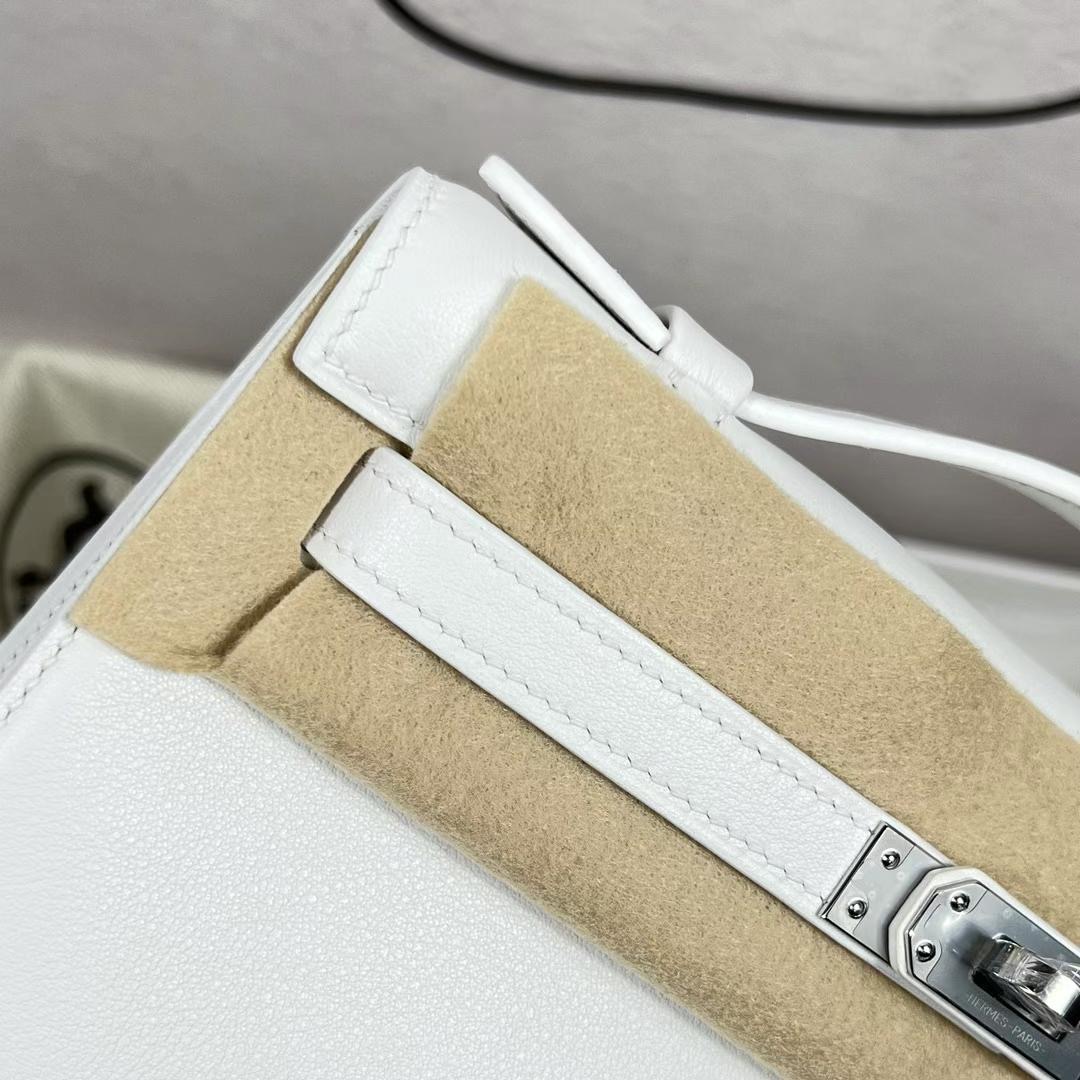 迷你凱莉香港愛馬仕專櫃價格多少錢 Hermes Mini Kelly Pochette Swift Blanc 純白色 銀扣