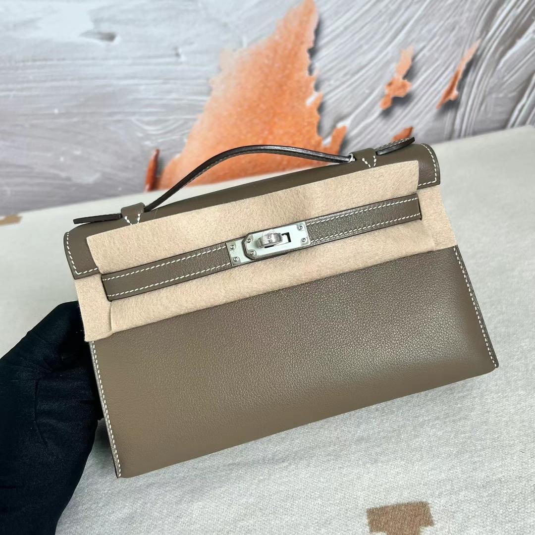 新加坡愛馬仕包包價格及圖片 Hermes Mini Kelly Pochette Swift Etoupe 大象灰銀扣