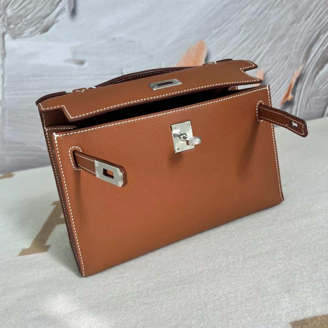 愛馬仕包包新加坡價格及圖片大全 Hermes Mini Kelly Pochette Swift Gold 金棕色 銀扣