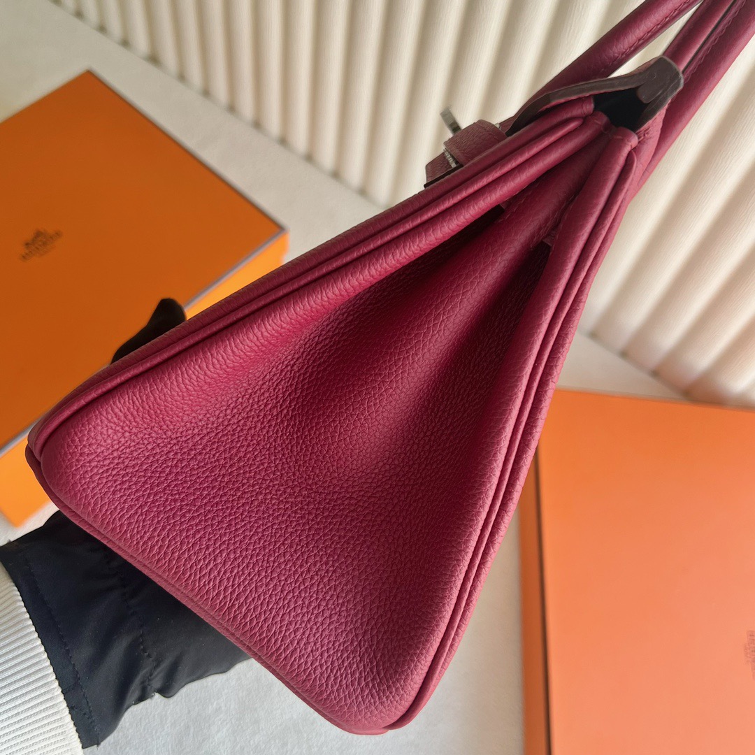 愛馬仕新款包包官網 Hermès Birkin 25 Togo 顏色K1 Rouge Grenat 石榴紅銀色五金