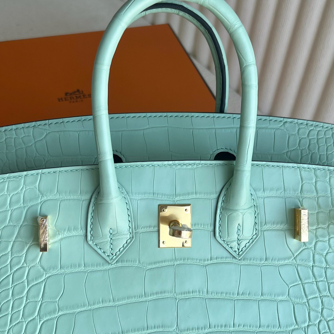 愛馬仕包包香港專賣店 Hermès Birkin 25霧面美洲鱷魚皮 6U Vert D’Eau水綠色新薄荷綠 金色五金