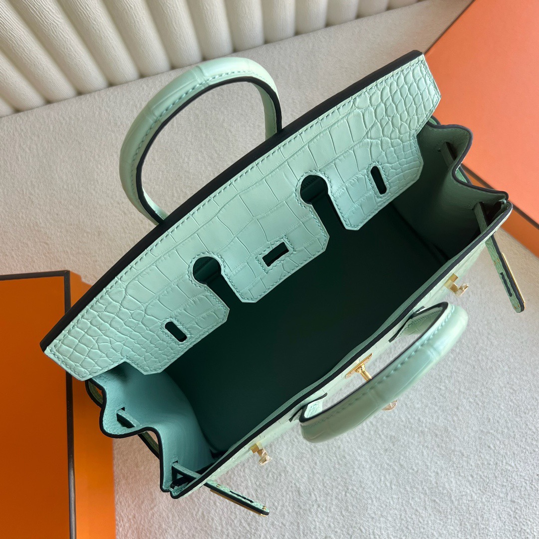 愛馬仕包包香港專賣店 Hermès Birkin 25霧面美洲鱷魚皮 6U Vert D’Eau水綠色新薄荷綠 金色五金