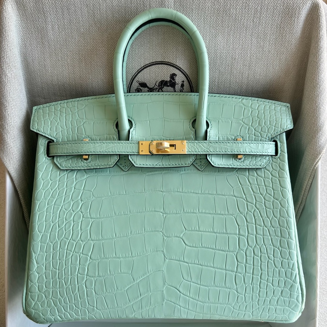 愛馬仕包包香港專賣店 Hermès Birkin 25霧面美洲鱷魚皮 6U Vert D’Eau水綠色新薄荷綠 金色五金
