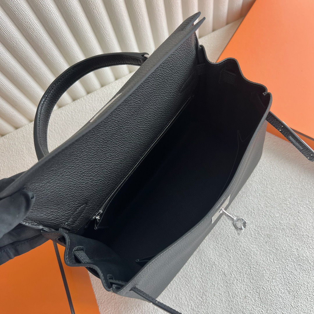 愛馬仕新加坡專賣店 Hermès Kelly 28 Togo 顏色CK89 Nior黑色銀色五金