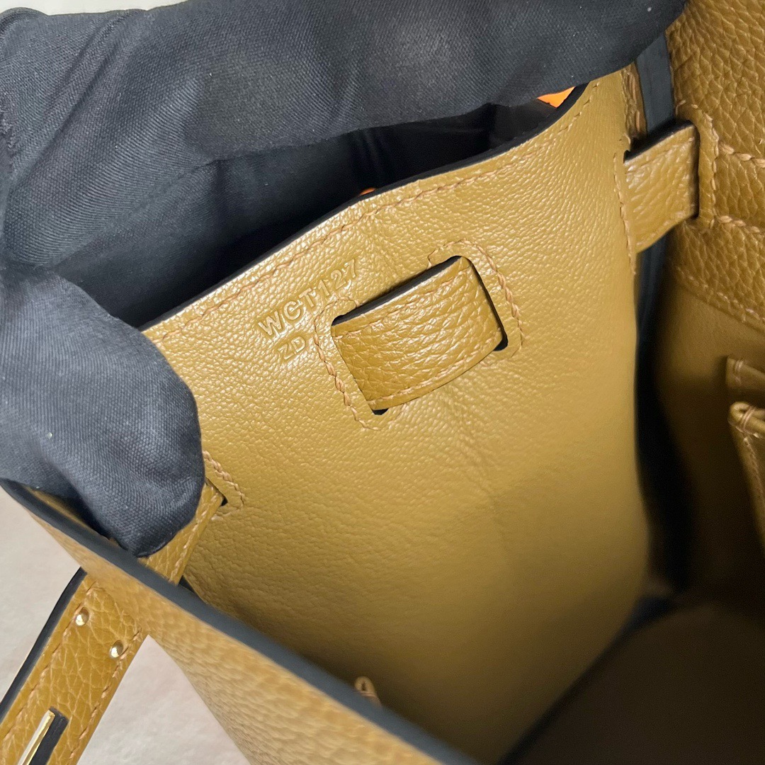 愛馬仕馬來西亞專賣店 Hermès Kelly 28cm Togo Leather 顏色U8 Bronze金銅色-Qatar Kuwait Hermes Birkin Kelly Lindy bag 愛馬仕馬來西亞專賣店 Hermès Kelly 28cm Togo Leather 顏色U8 Bronze金銅色