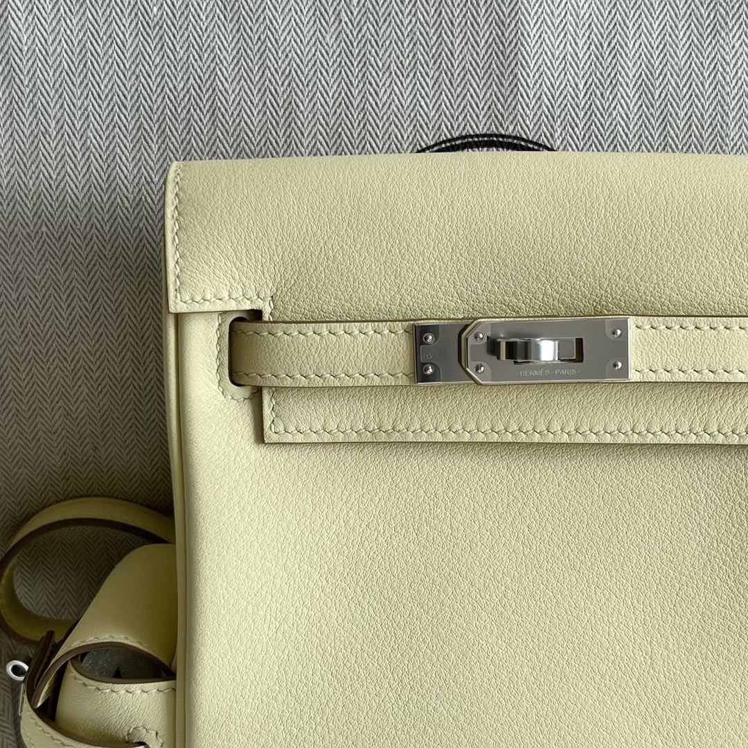 愛馬仕香港網站地址 Hermès Kelly Jump Small Backpack Swift i8 Jaune Milton密爾頓黃銀色五金