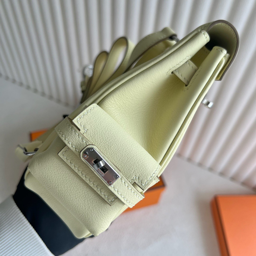 愛馬仕香港網站地址 Hermès Kelly Jump Small Backpack Swift i8 Jaune Milton密爾頓黃銀色五金