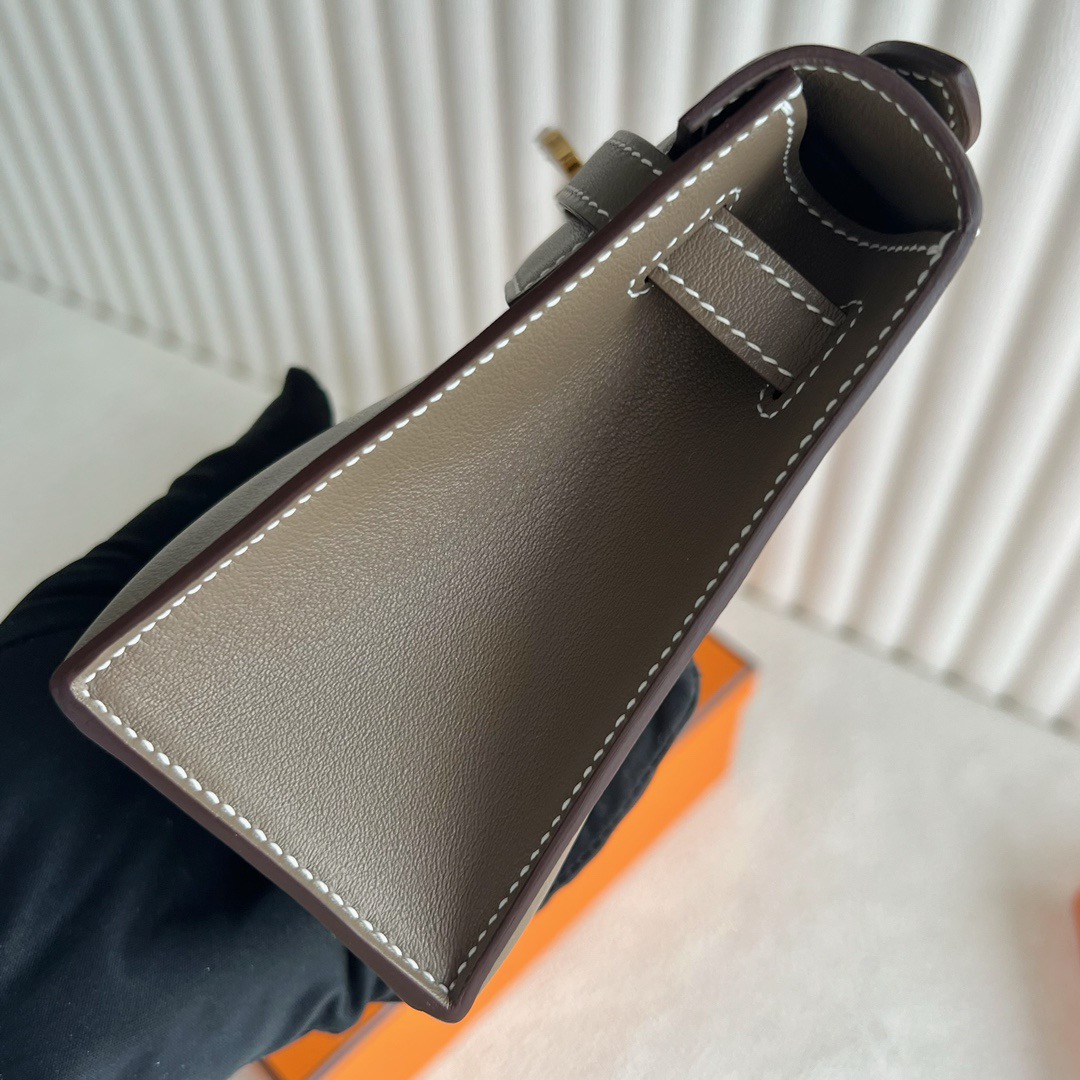 愛馬仕泰國王權免稅店 Hermès Mini Kelly Pochette Swift Leather 大象灰 金色五金