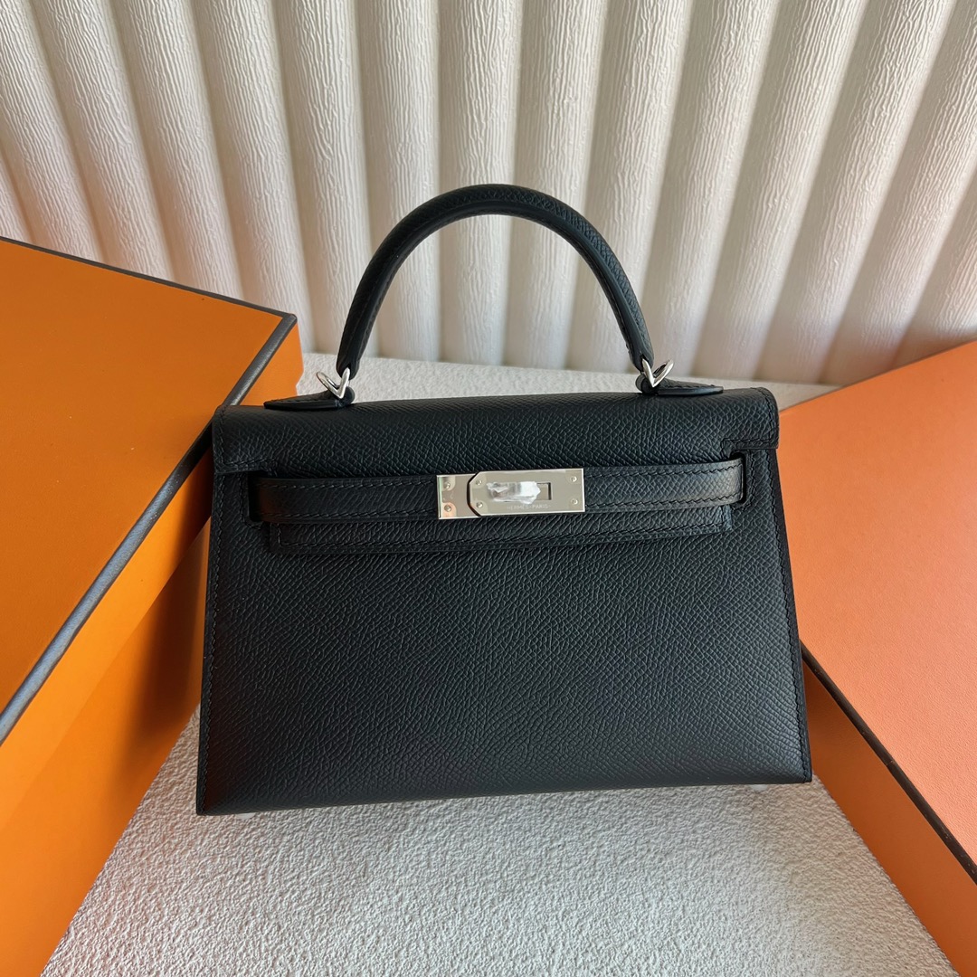 愛馬仕女包價格與圖 Hermès Kelly Mini Sellier 19cm Epsom Leather 顏色黑色 銀色五金